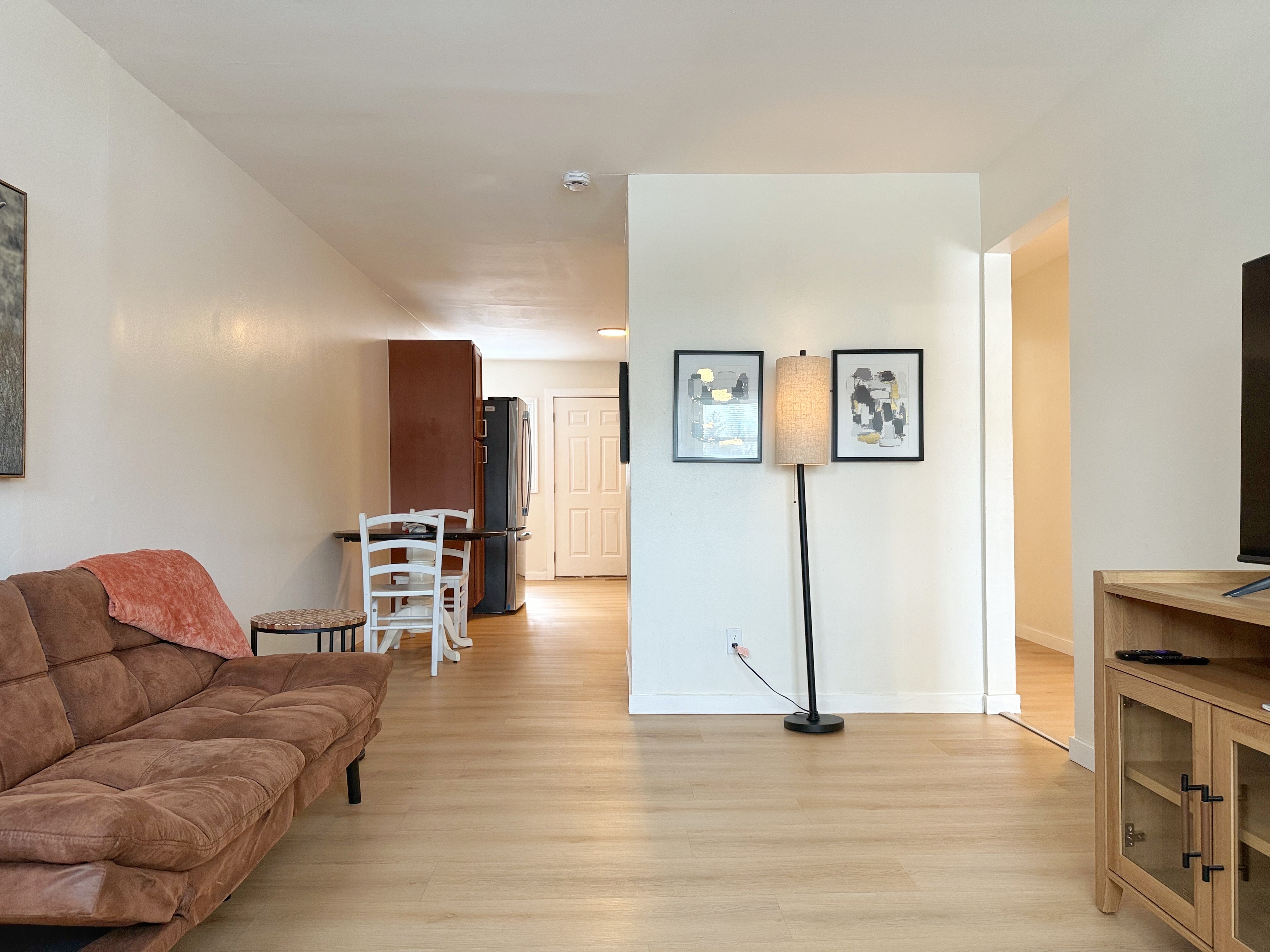 Fairlawn Retreat | 2BR/1BA Newly remodeled Apt