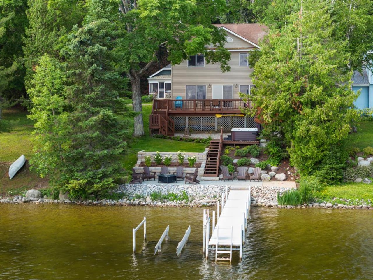 Mullett Lakefront | Hot Tub • Dock • Sleeps 10