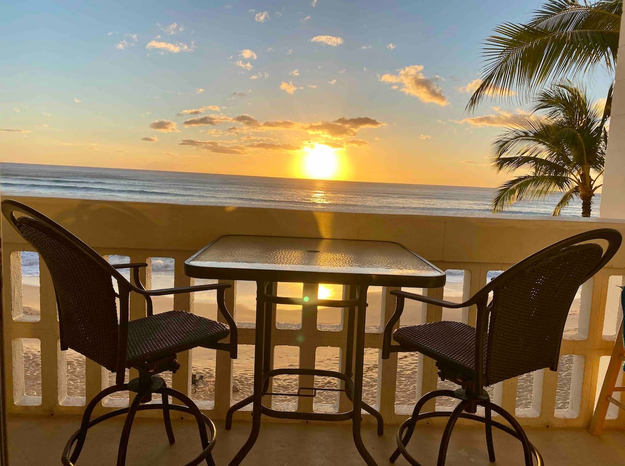 Amazing Beach Front 
REACH OUT for booking Dates!