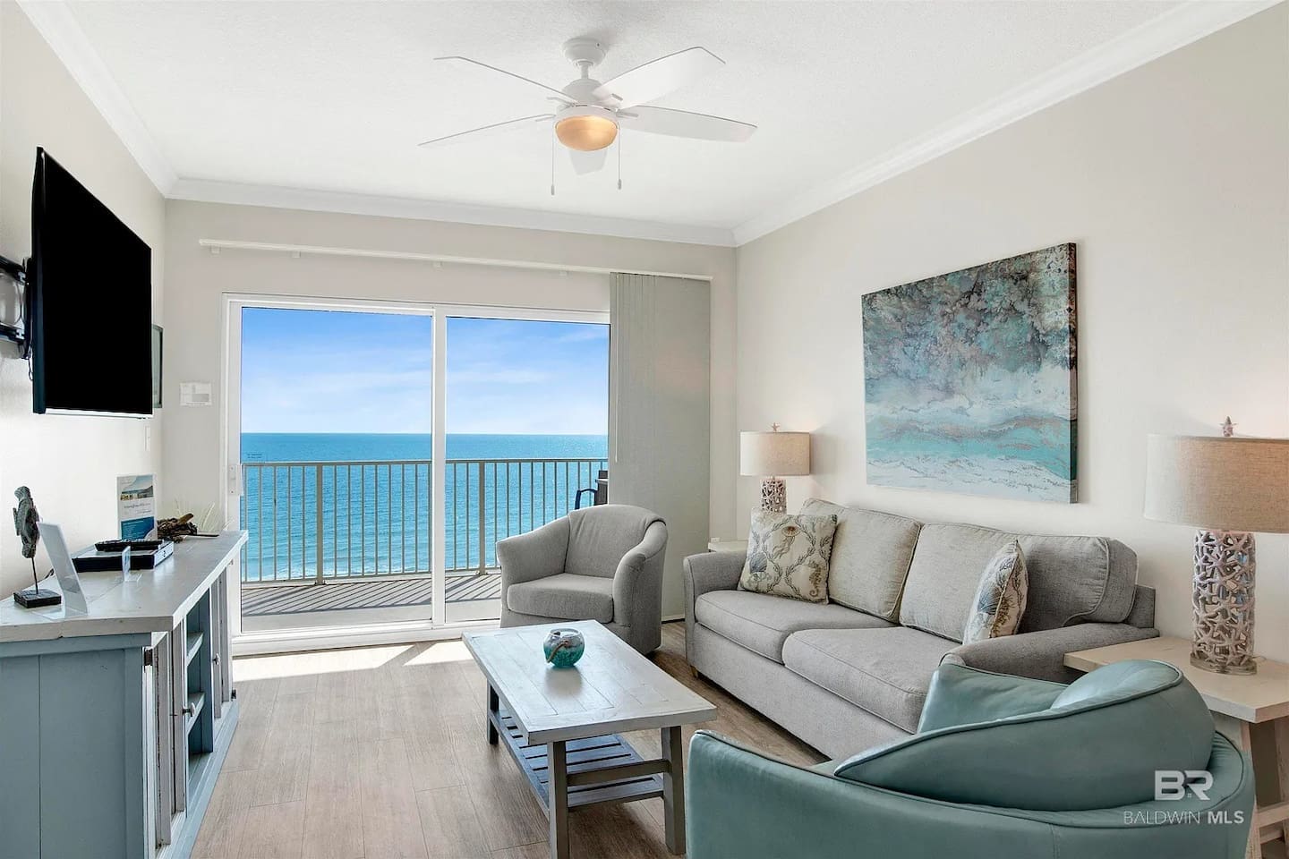 Direct Gulf Views, Private Balcony 2bd/2bath