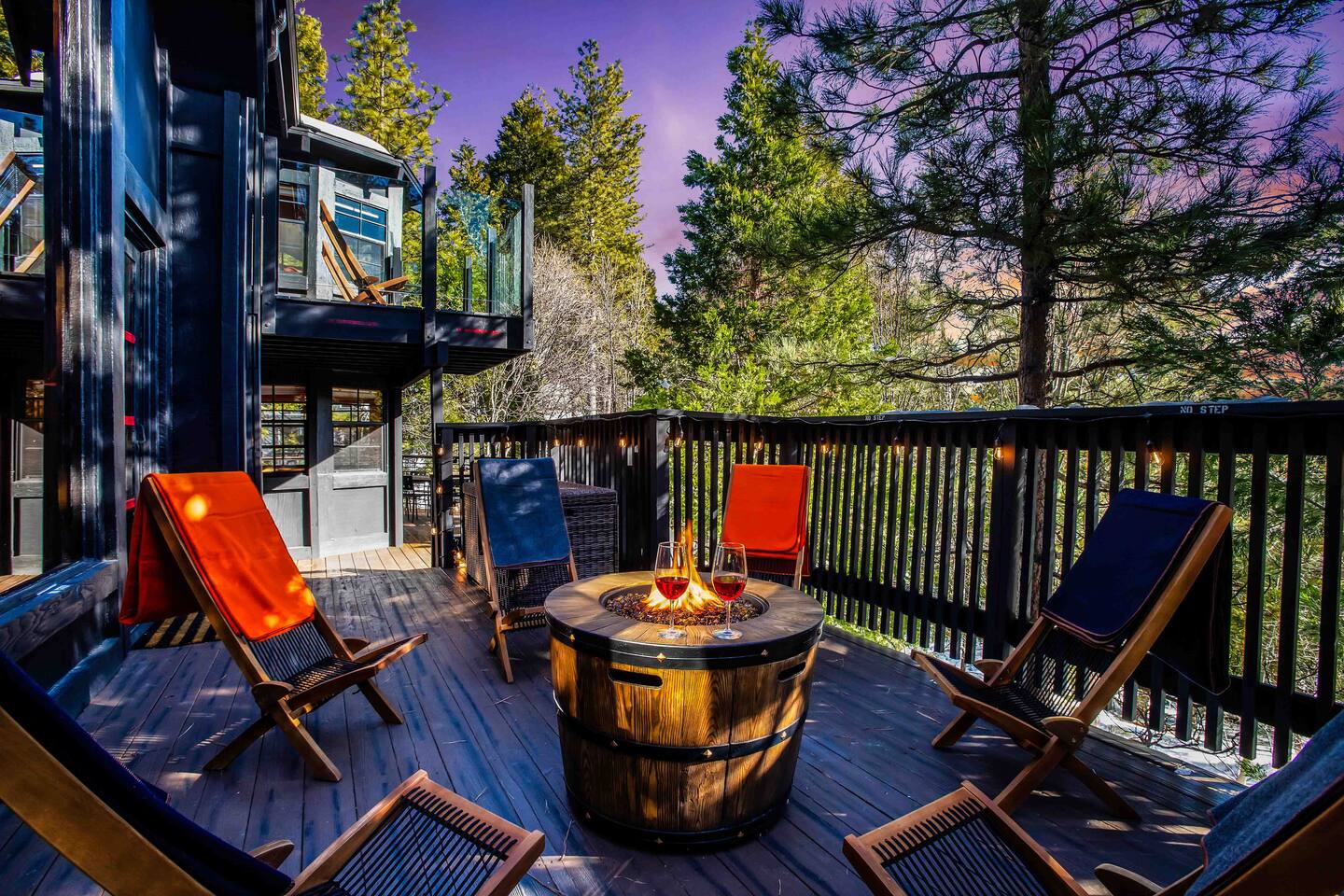 NEW Speakeasy Chalet w/ Hot Tub, Firepit