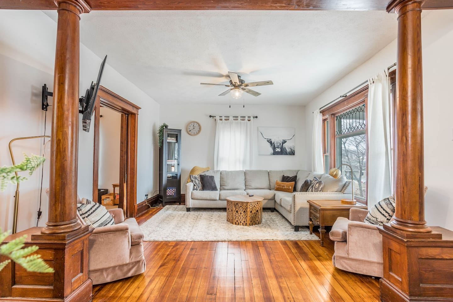 Charming Character Home • 5BR/3BA • Near Downtown
