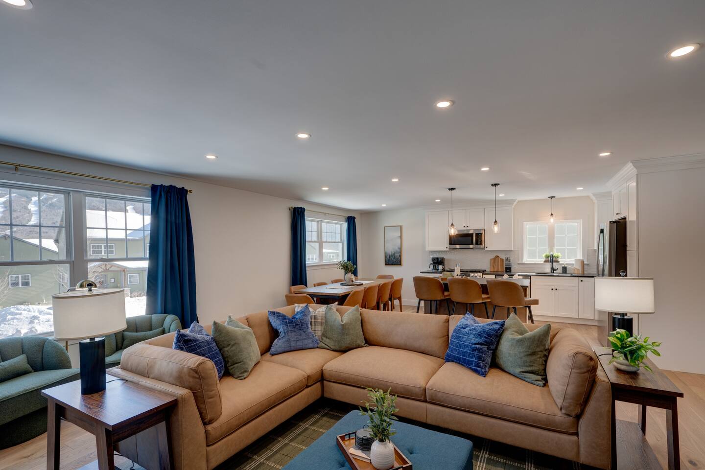 Alpine Escape | Pvt Hot Tub, Pools, Ideal Location