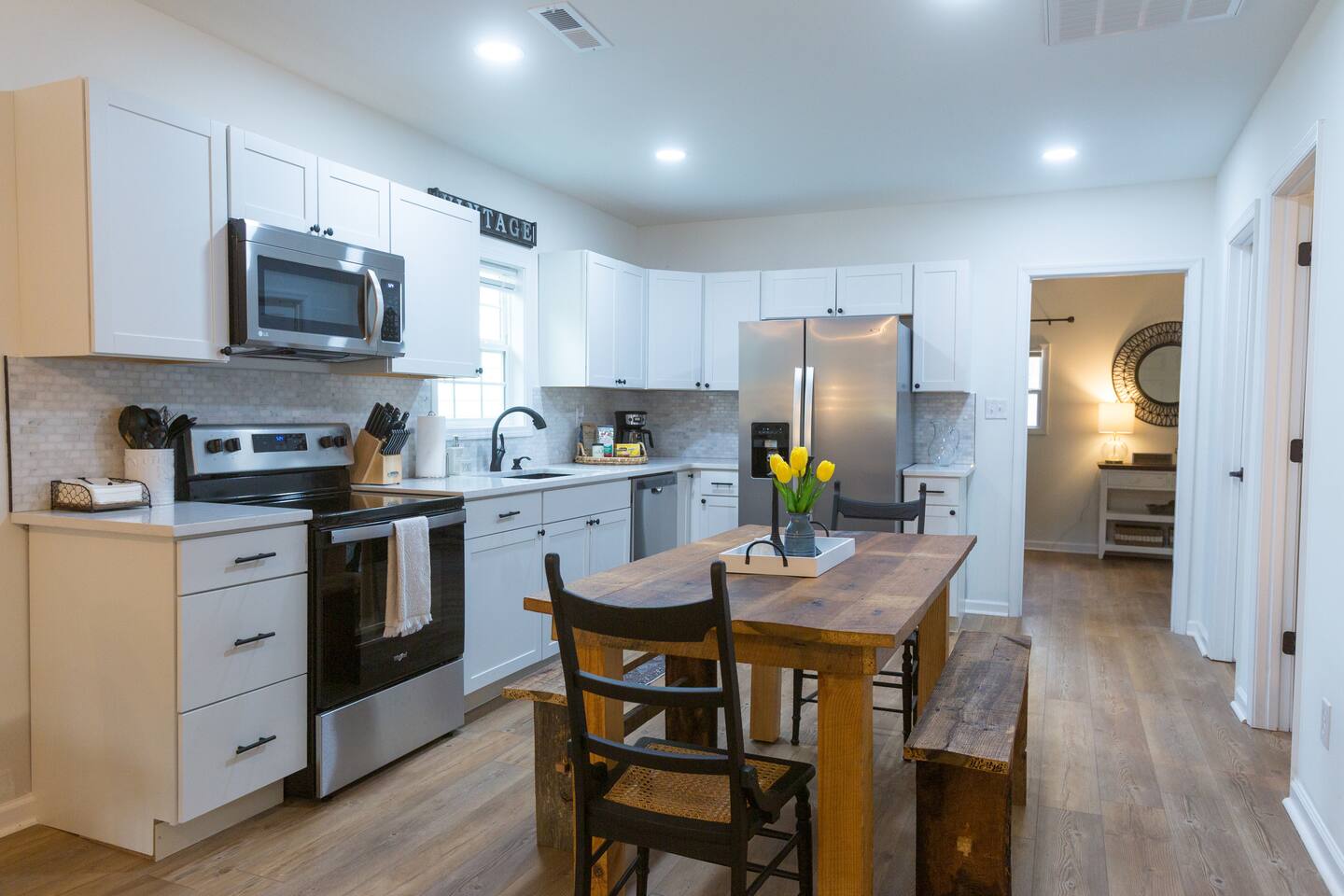 Hideaway at Oak Hill | Heart of LYH & Pet Friendly