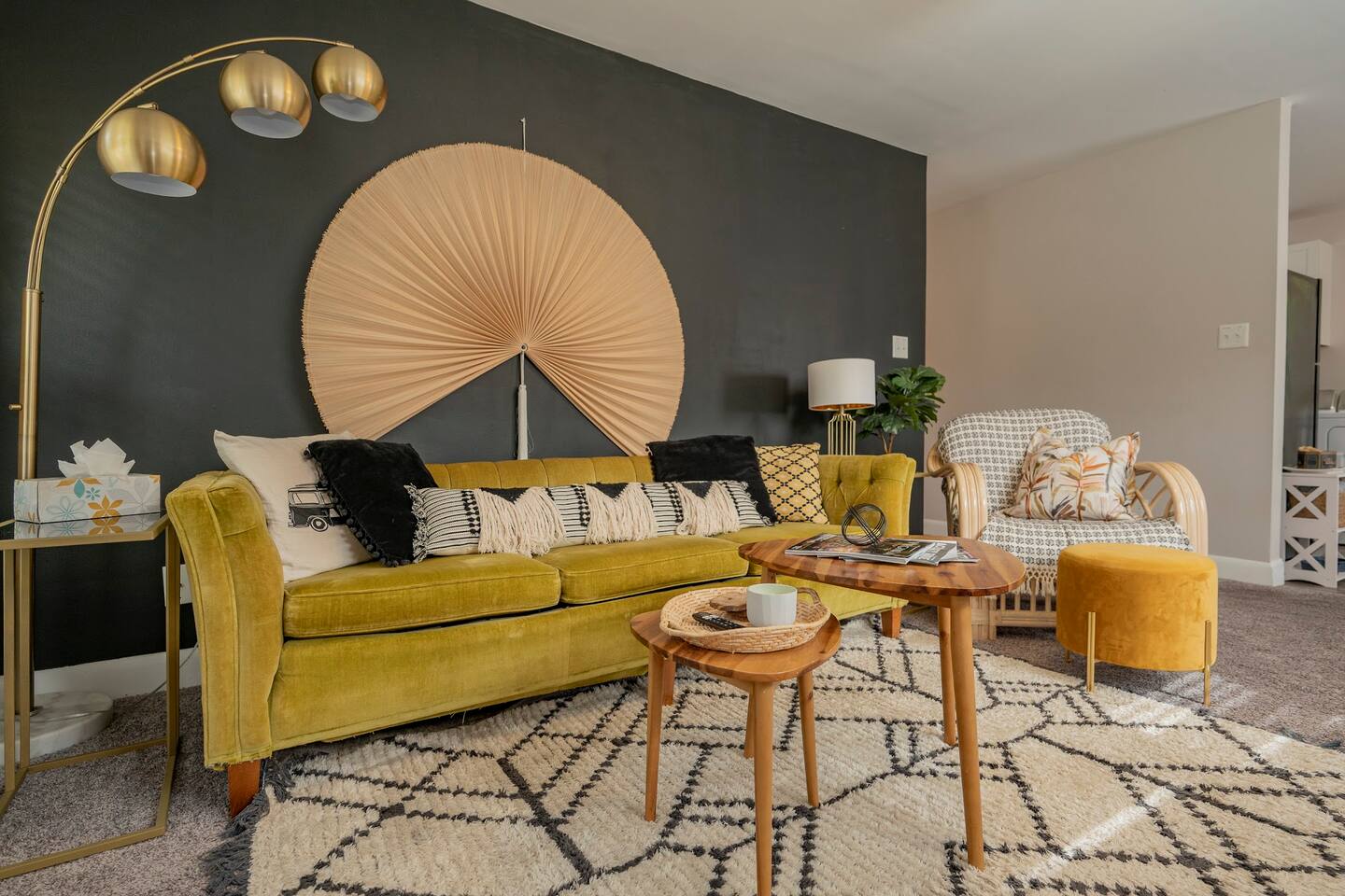 Fringe & Fiddle | Eclectic *Pet-Friendly* Getaway
