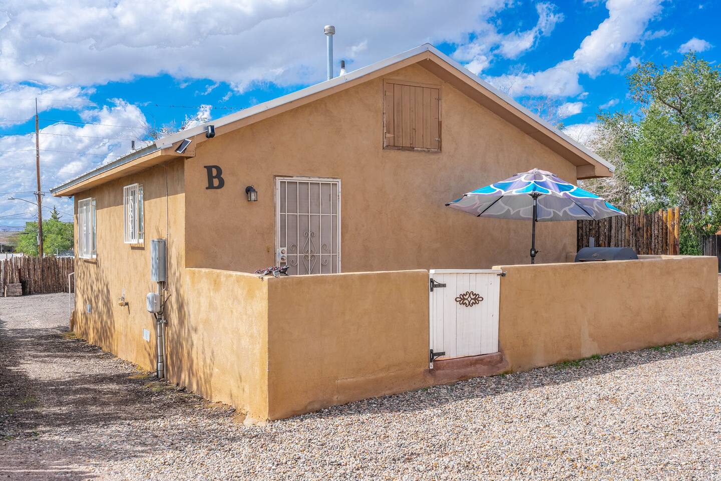 Private Albuquerque Compound: 2 Stylish Casitas