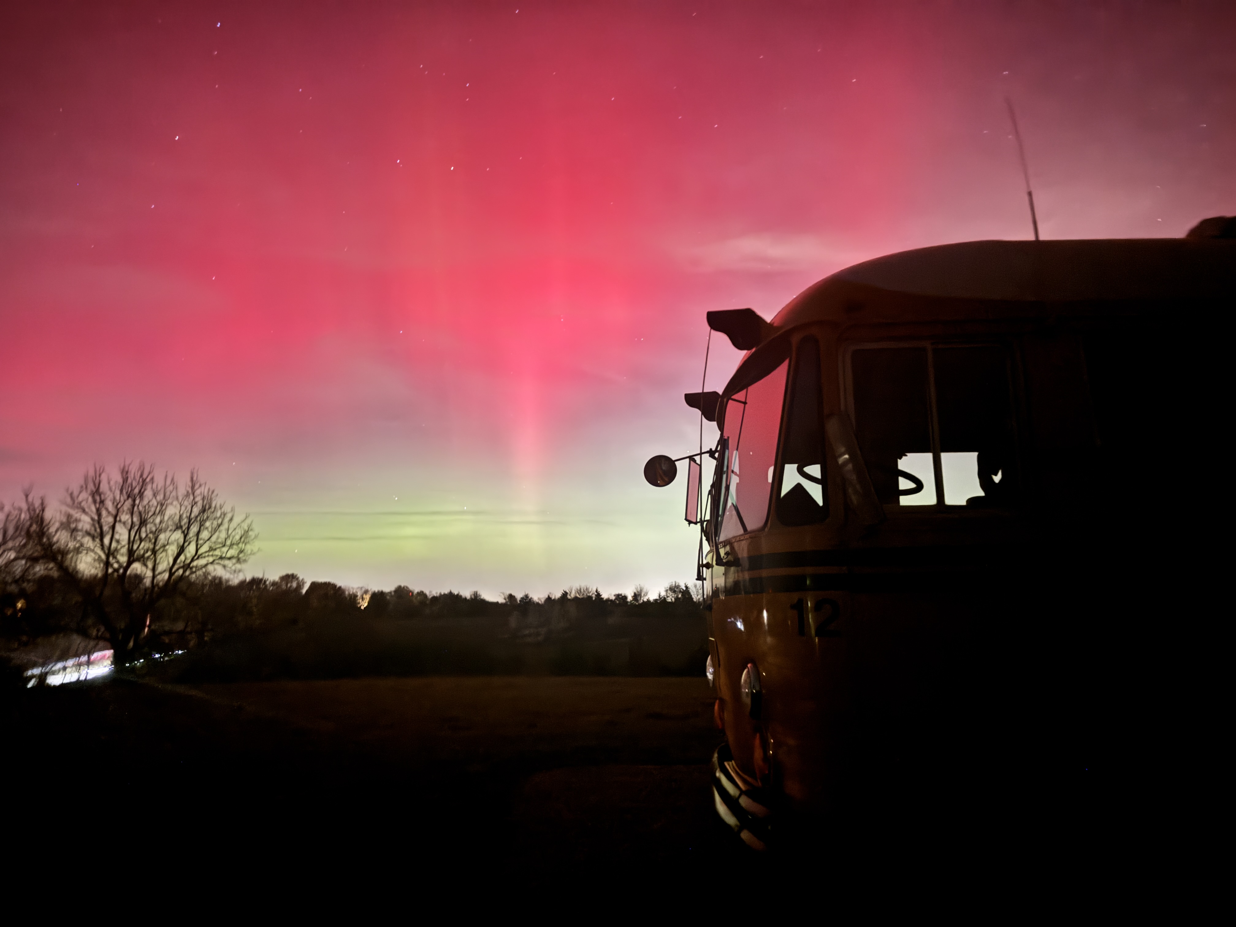 Prairie Blossom Snuggle Bus w/ Hot Tub