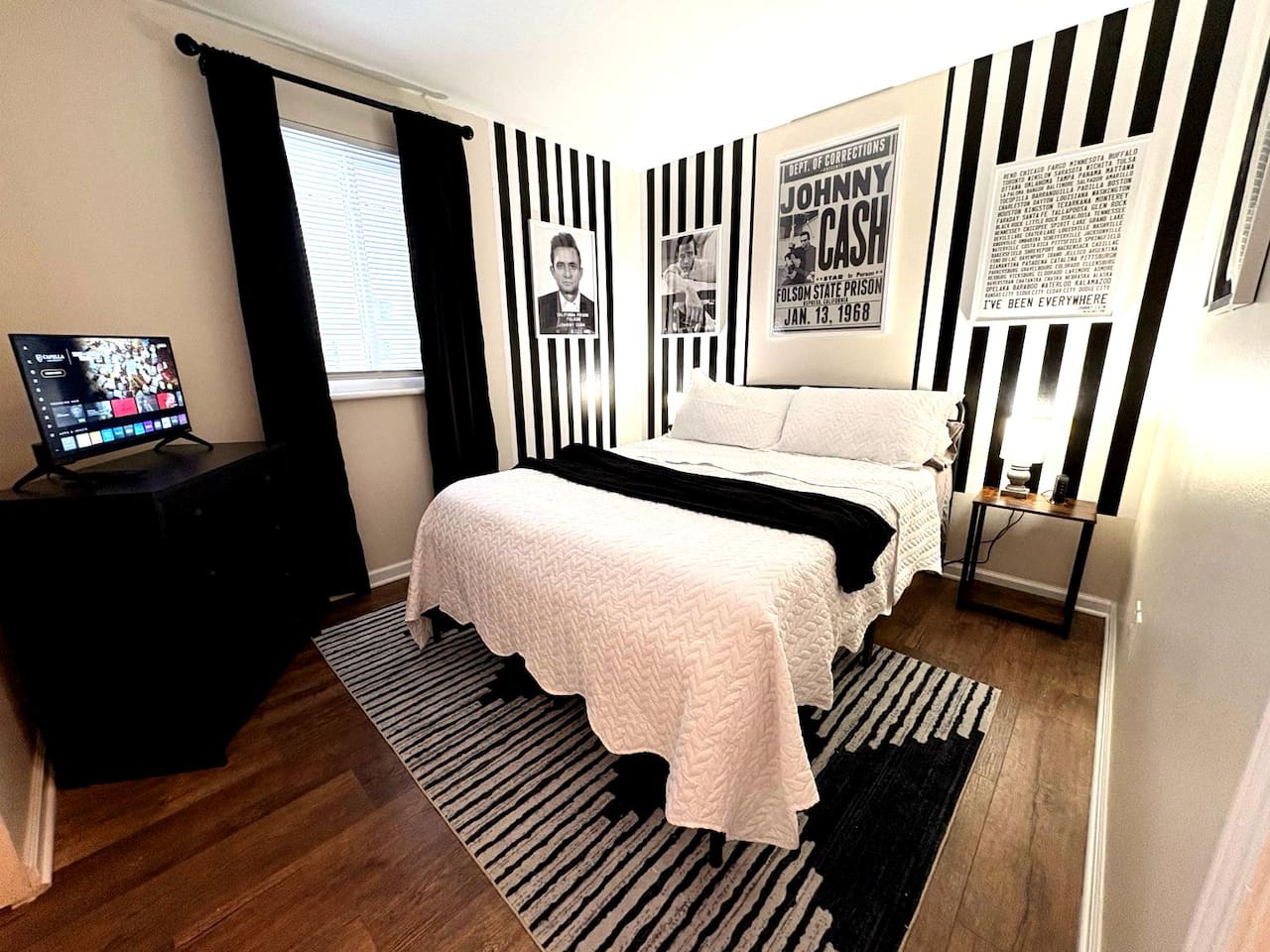 Cash's Cowboy Haven | 3BR 2BA Covered Deck Dayton