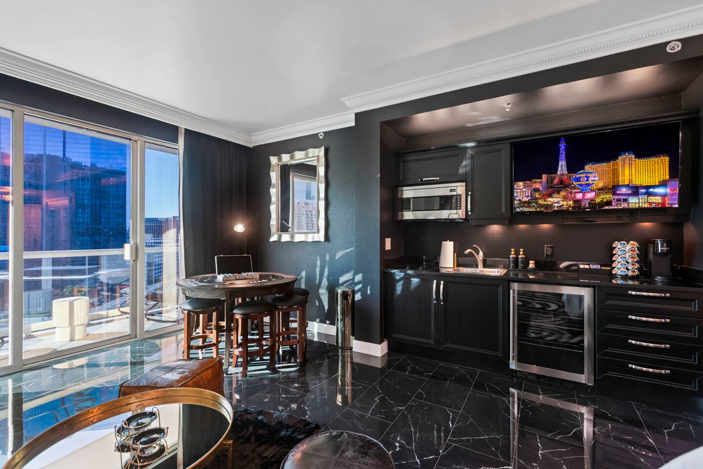 All-In on the Strip | Poker Studio + Balcony - Apartment