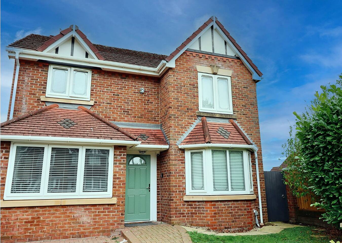 Spacious 4BR Liverpool Near Croxteth Park