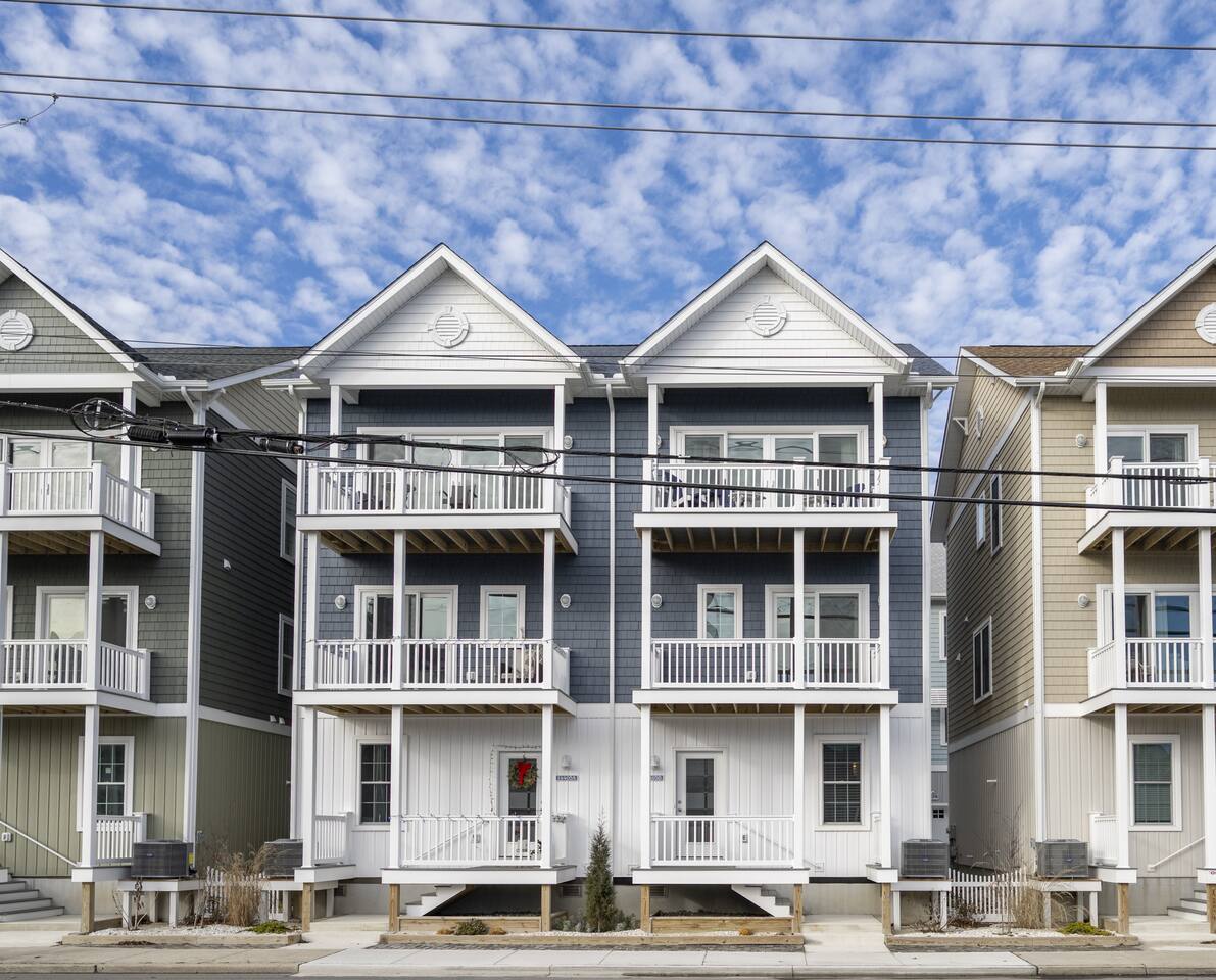 Beach & Pool Getaway at Sanibel Seas