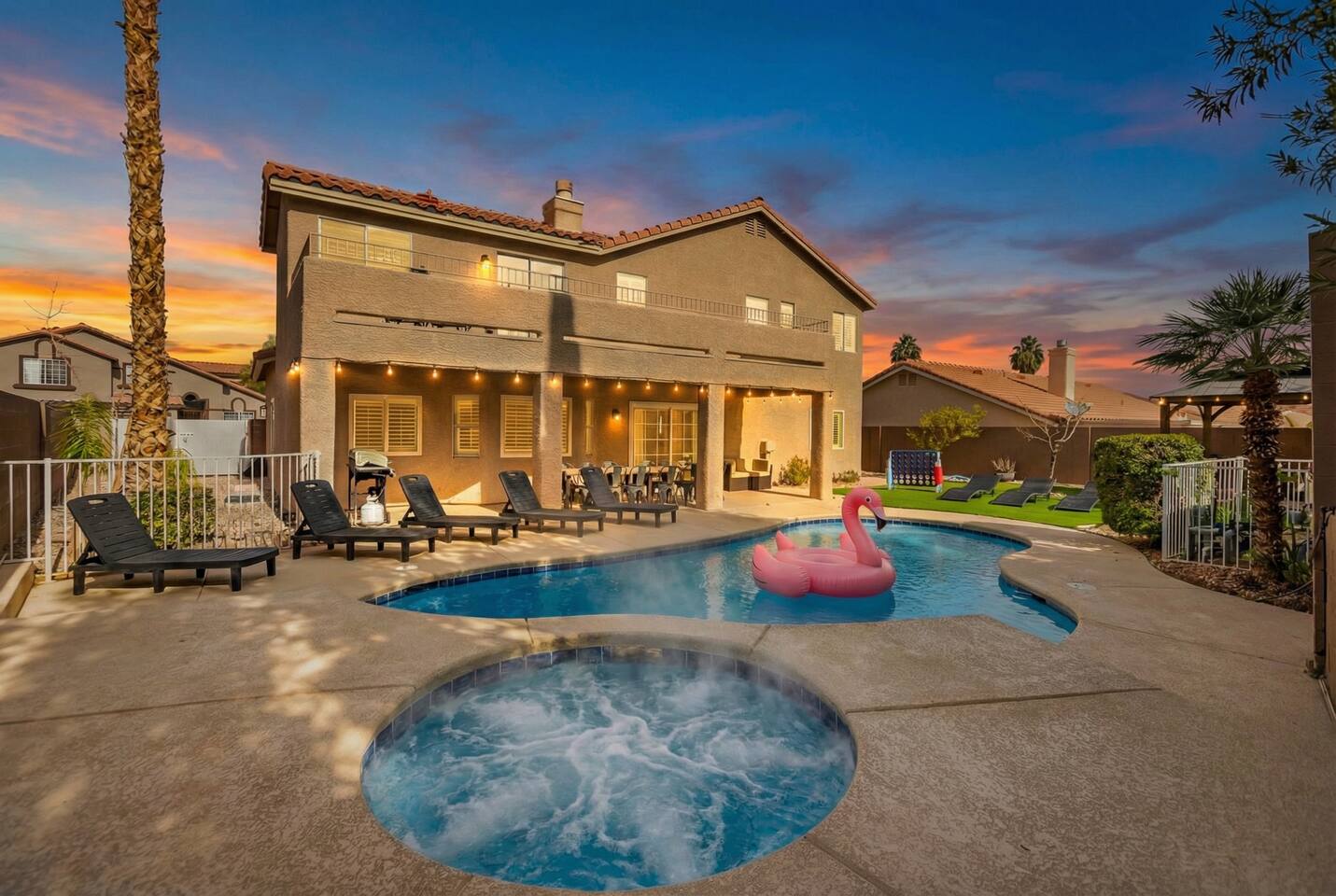 Heated Pool/Spa • GameRoom • King Beds • 20 Guests
