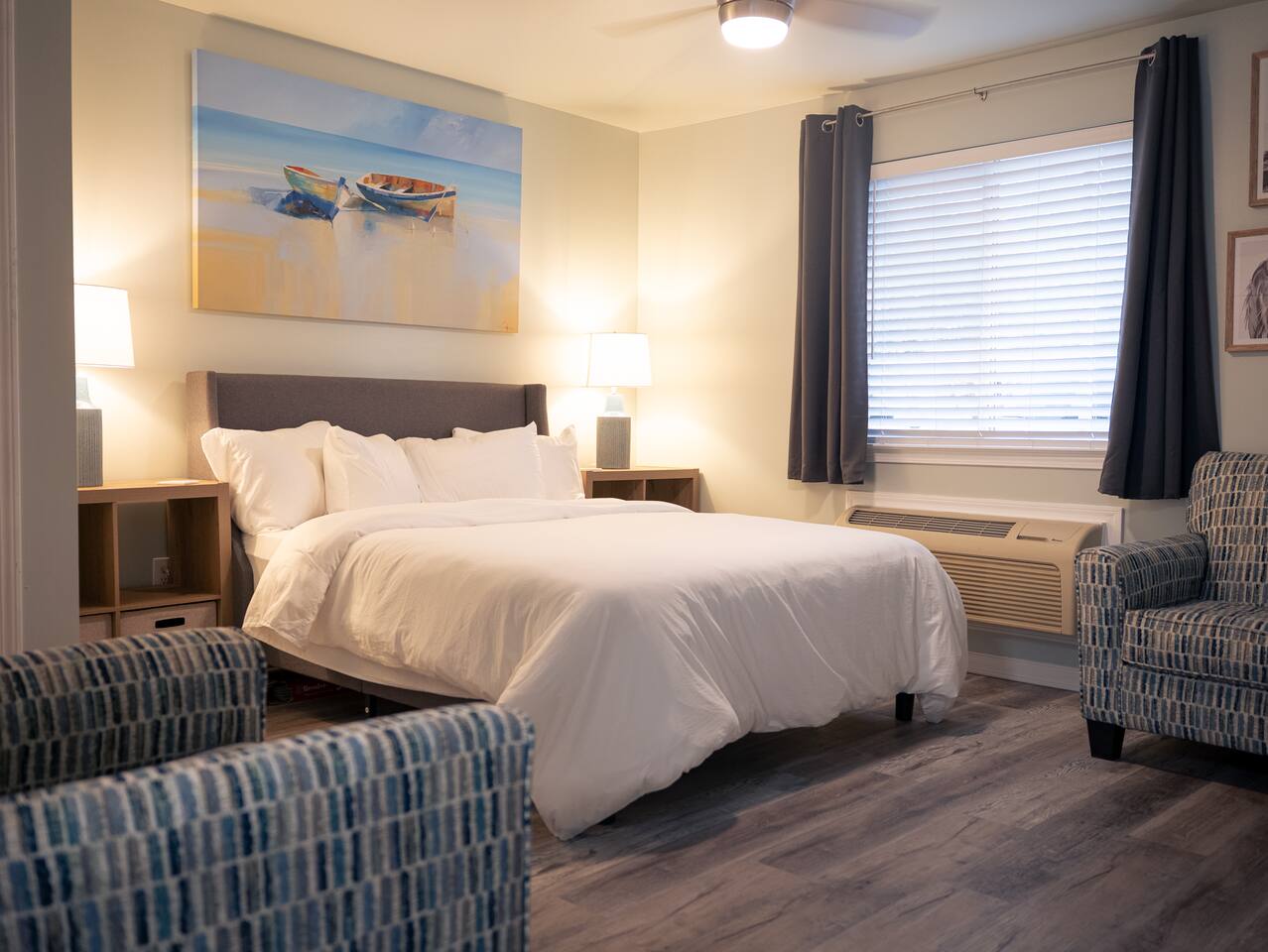 Anchor Point at Oak Shores, 5-min walk to beach