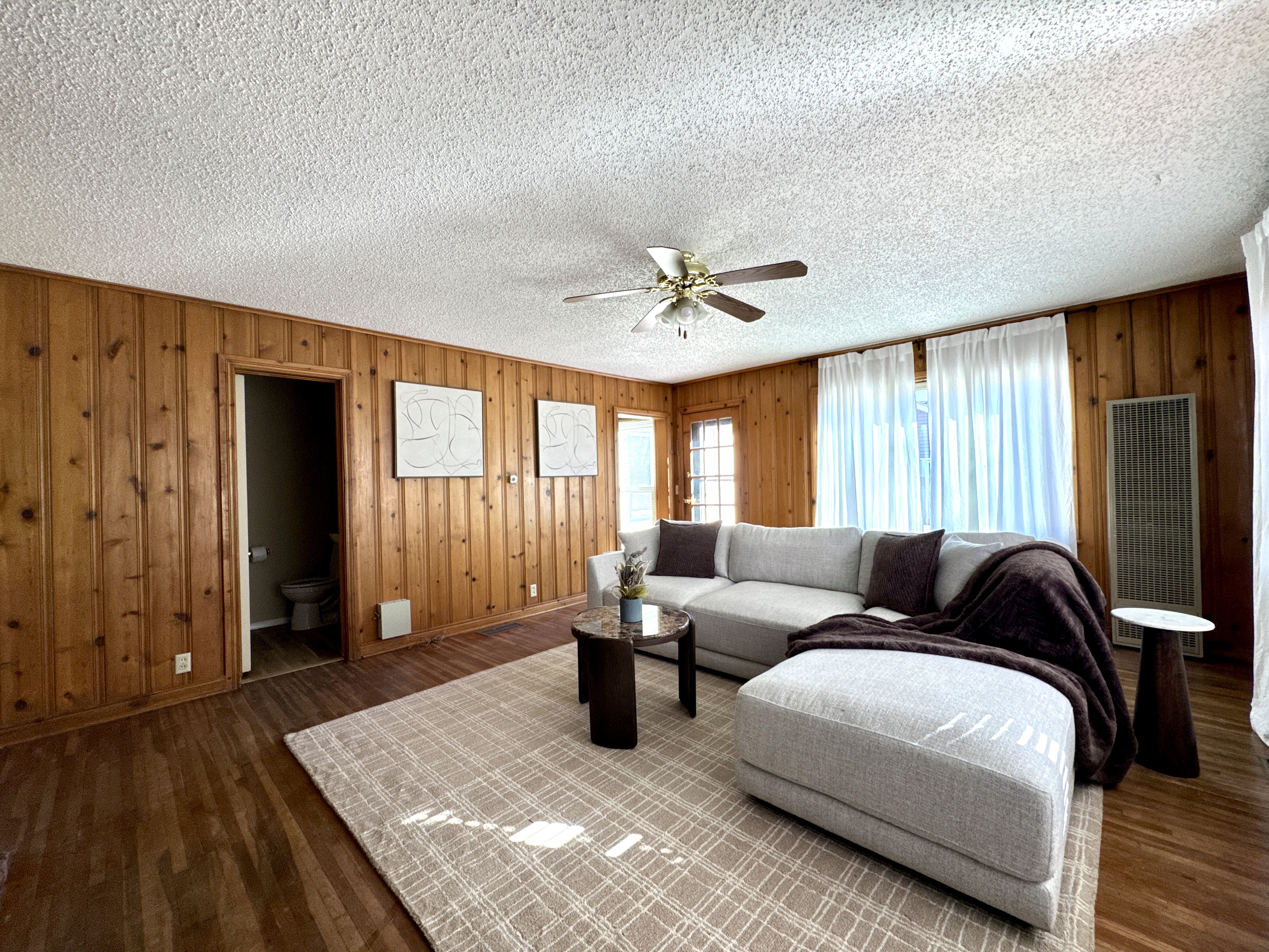 Nearby Wichita’s Best Spots | Pet Friendly W/ W&D