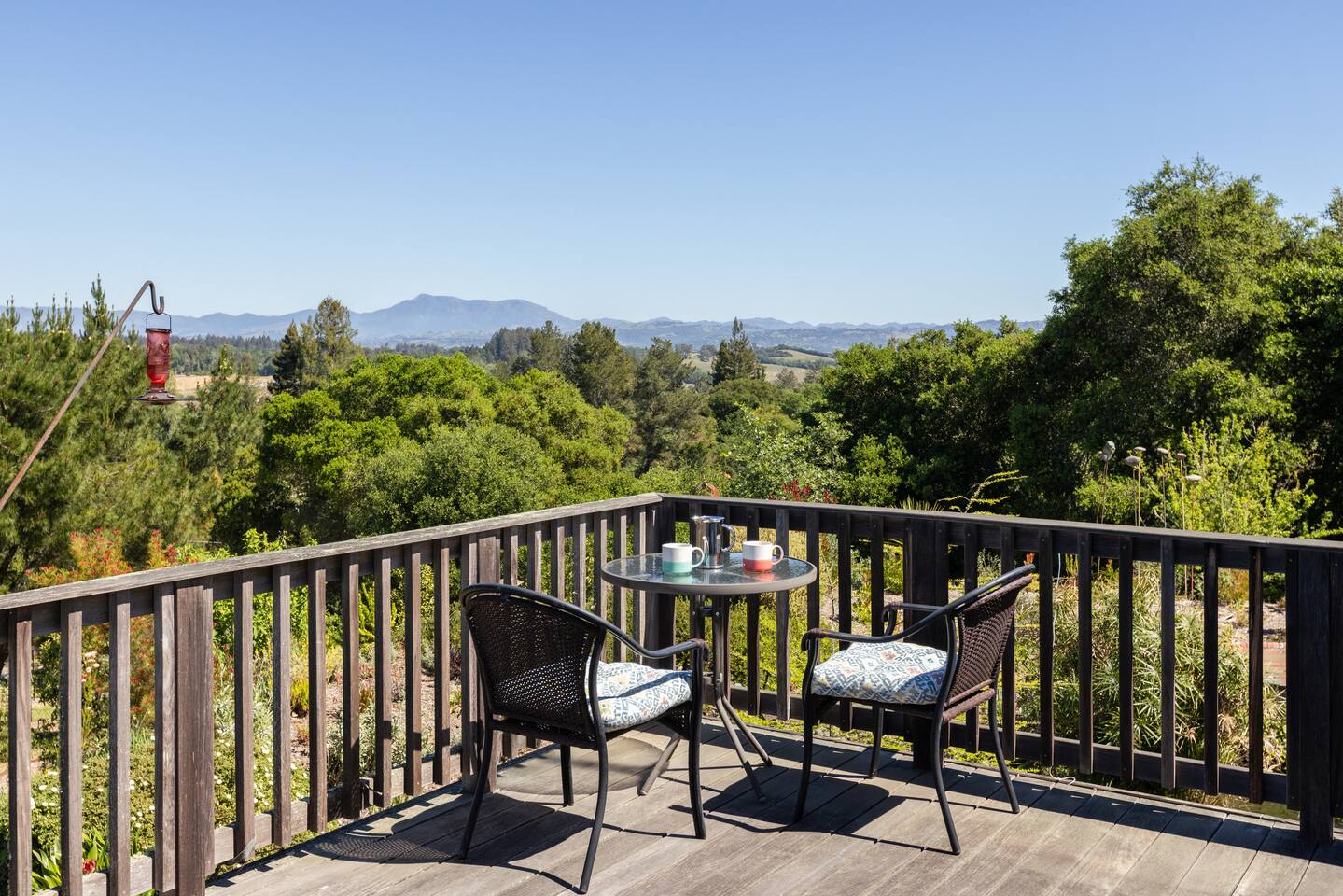 Slow mornings, warm coffee, and a view that makes you pause. 