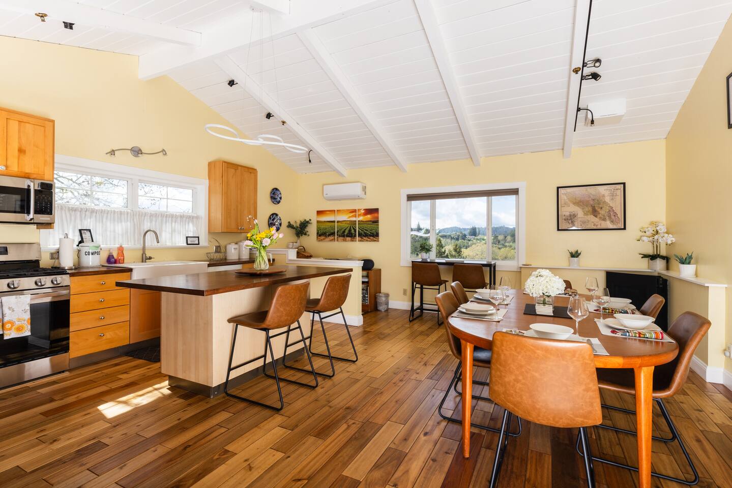 Cook, connect, and enjoy it all in one space.