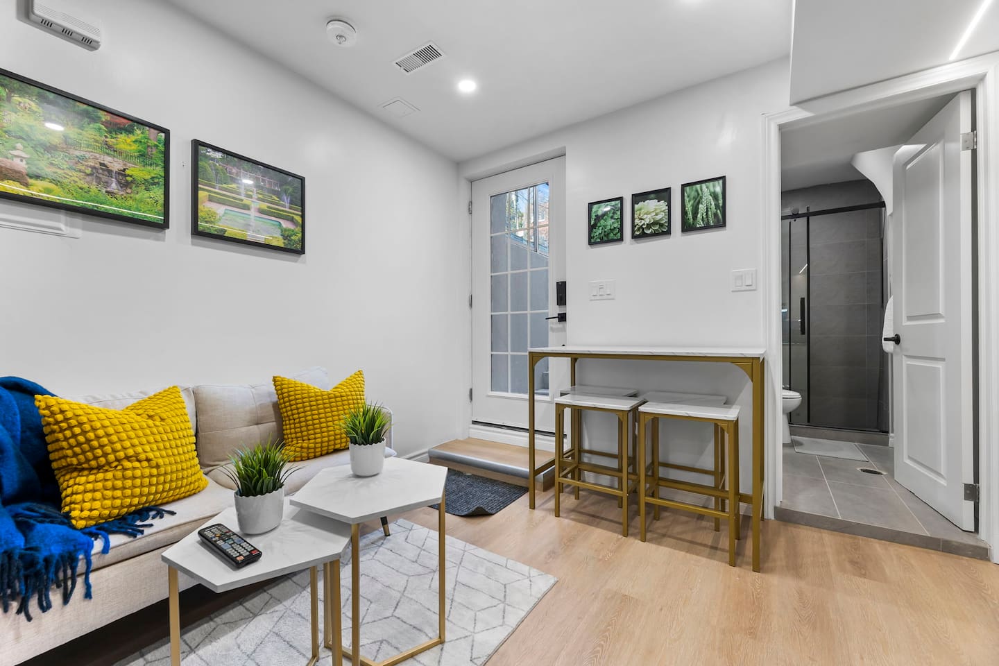 High Park Grove: Modern 1B/1B•Monthly Rental Only!
