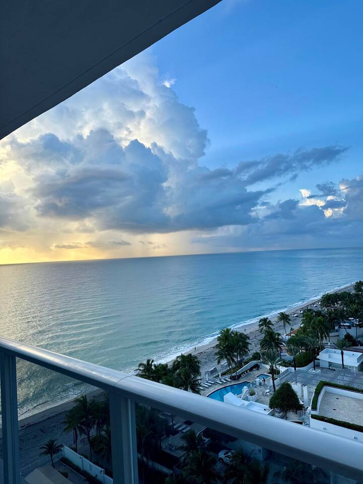 Beachfront Oasis w/Ocean Views & No Resort Fees
