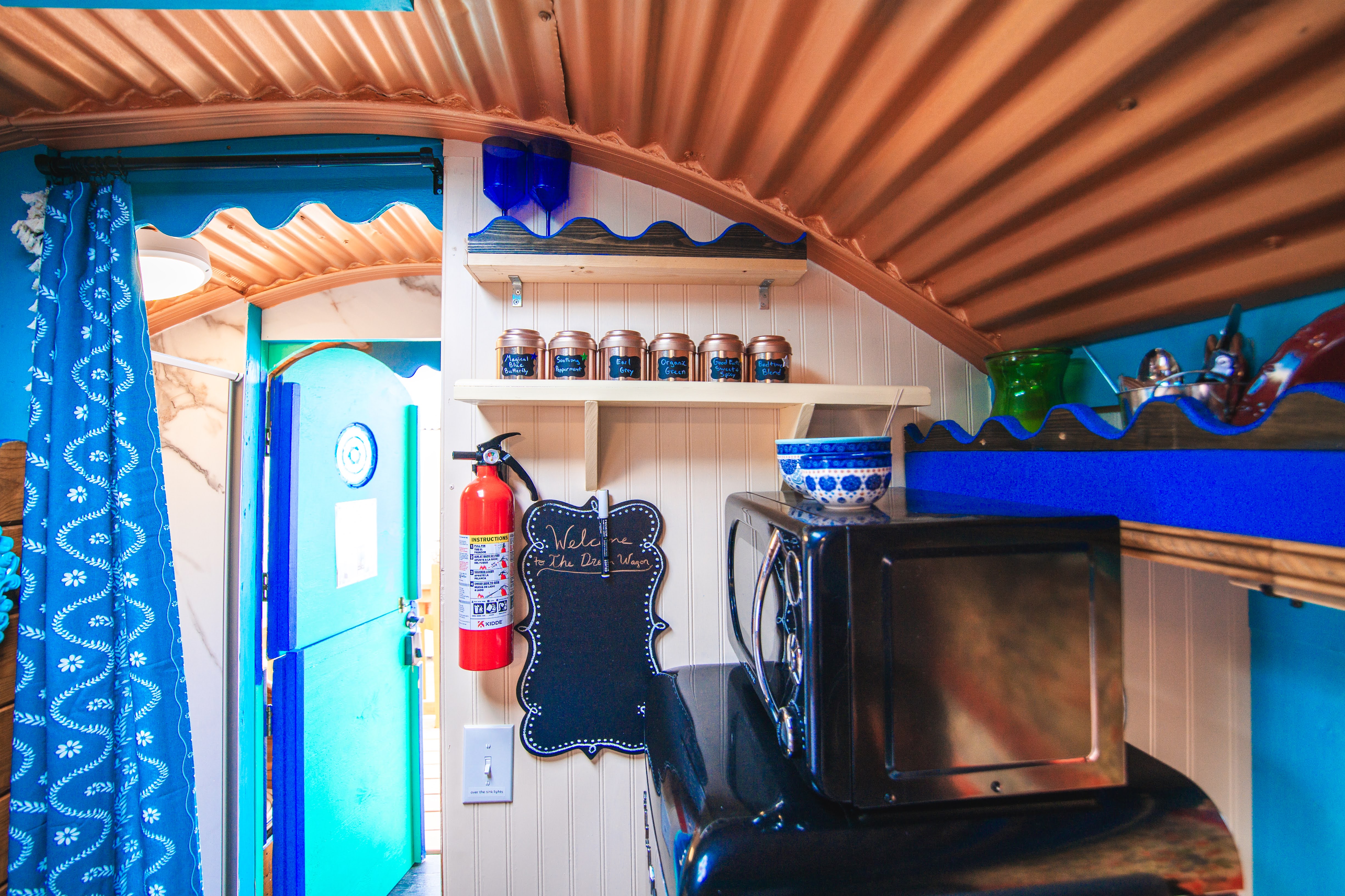 Tea Bar with 6 varieties of tea