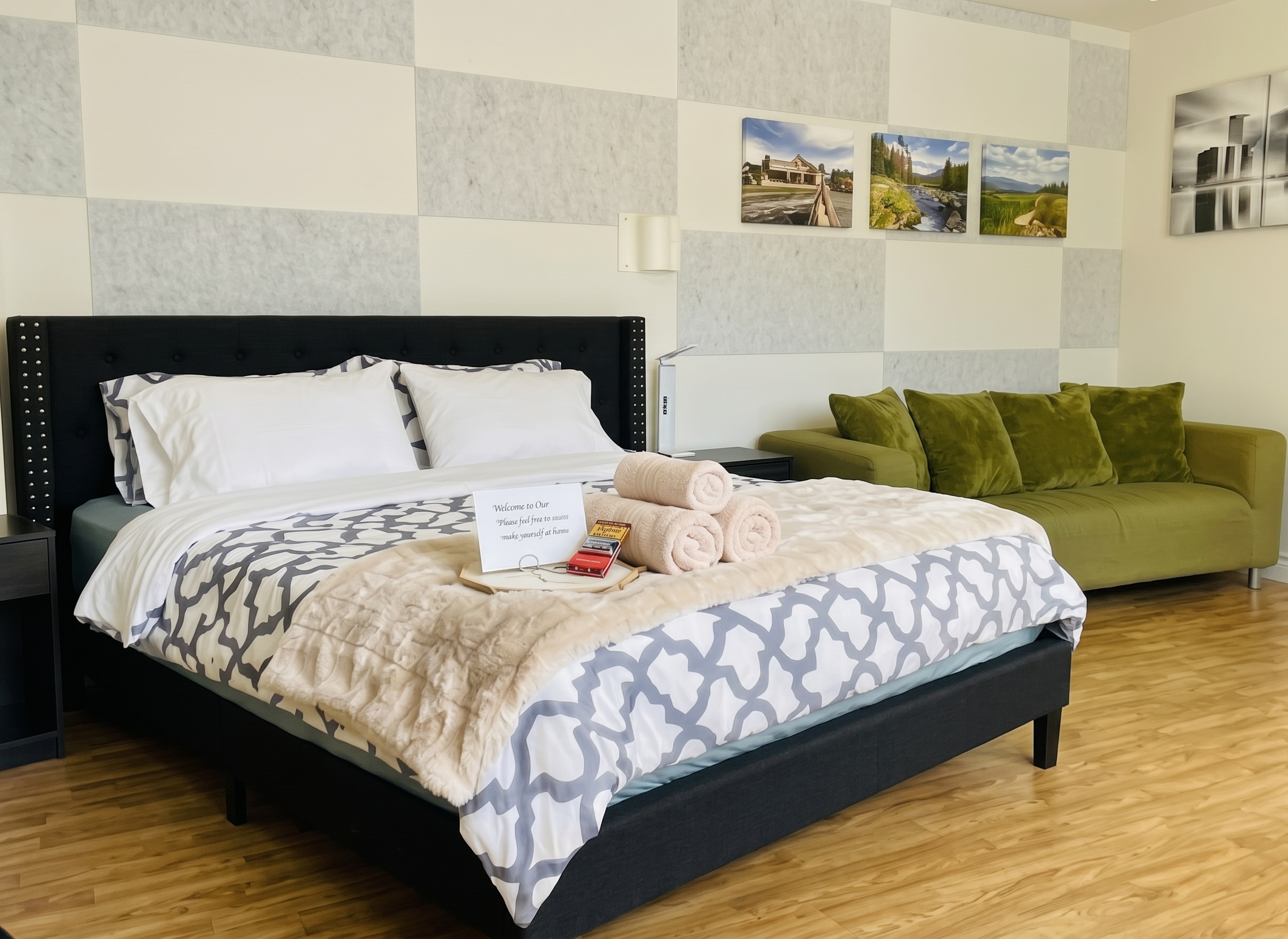 Two Bedrooms/4 Guests 15 Min YVR, A/C