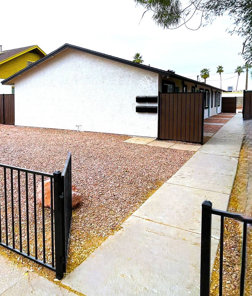 Hospitable Retreat in Heart of Downtown Phoenix