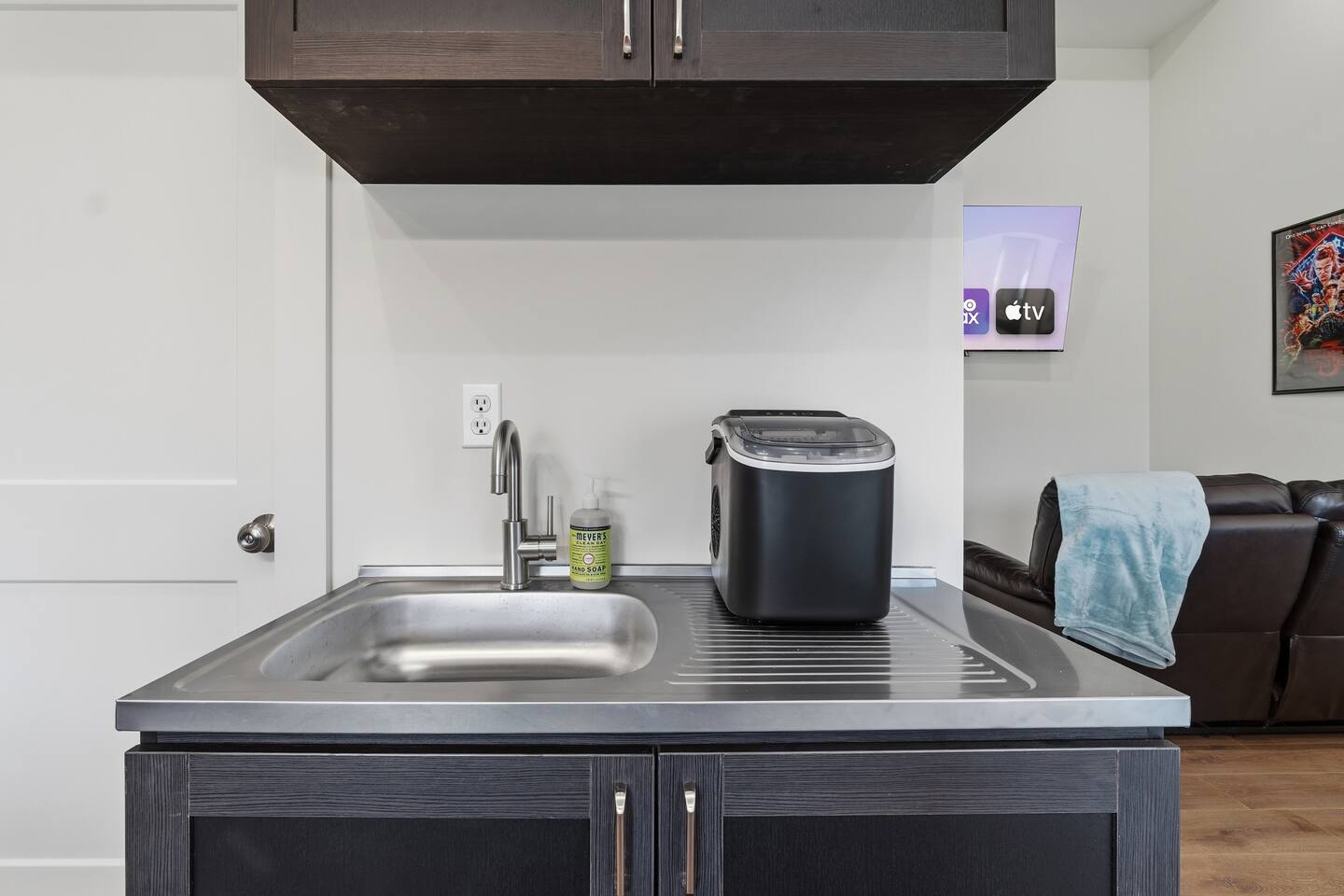 Firepit | Game Room | Dog Friendly | Fireplace