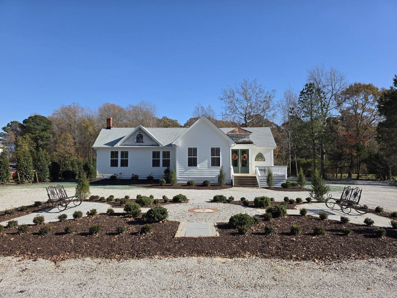 Historic Blisland, Established 1749
House&Cottage