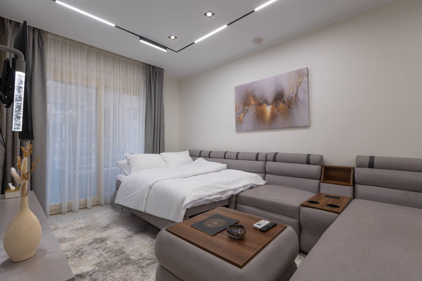 Lovely Central Stay Near Airport photo 6