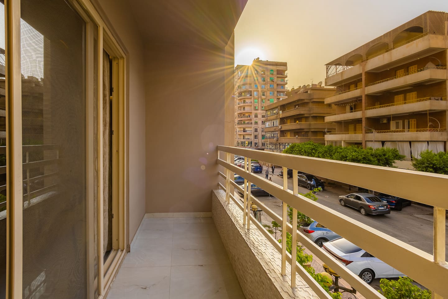 Lovely Central Stay Near Airport photo 1