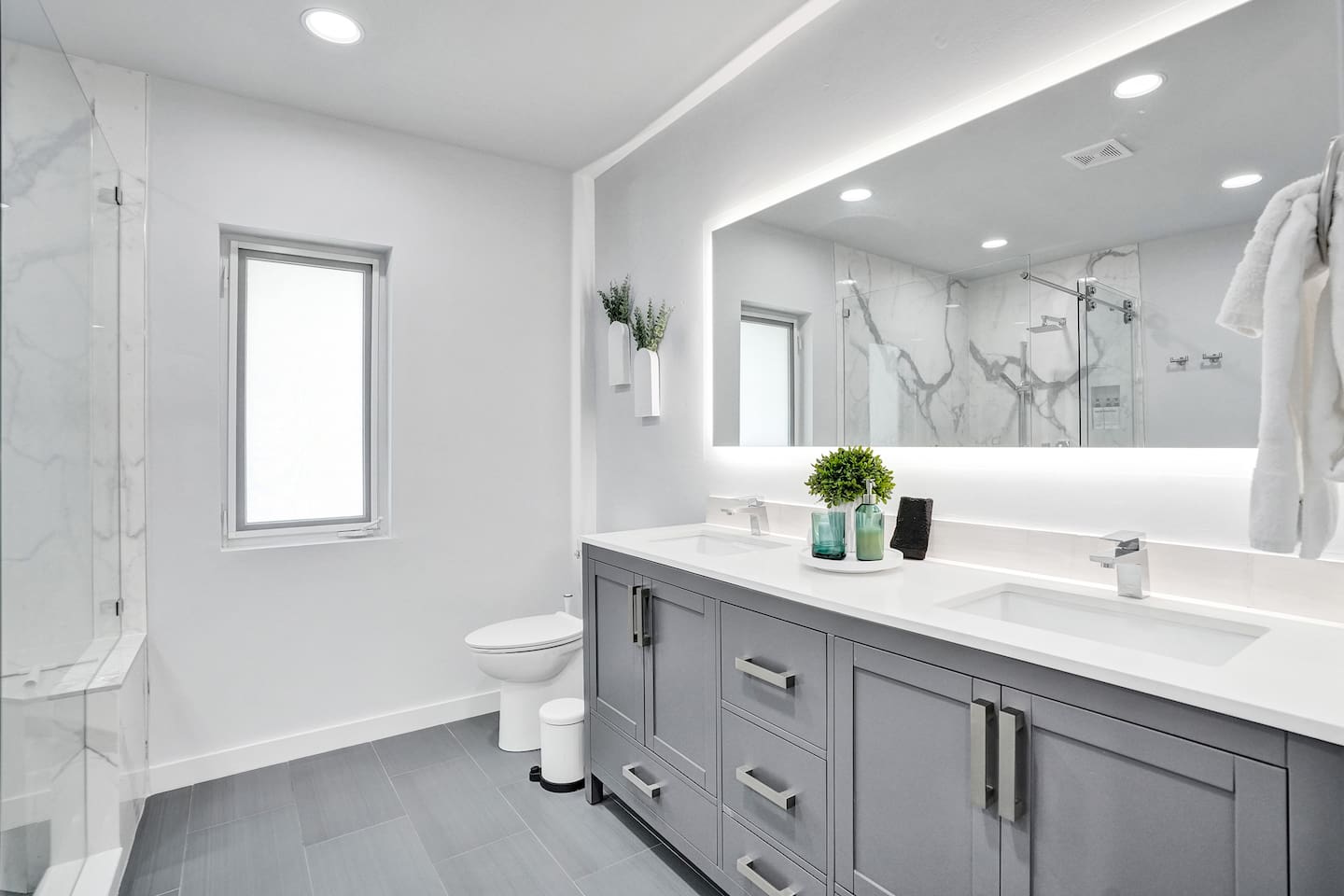 Cypress Breeze, Coastal Comfort! Heated Pool!