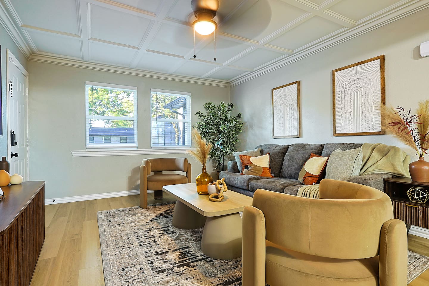 Tranquil Modern 3BR Retreat Sauna/Hot Tub/Gym/Game