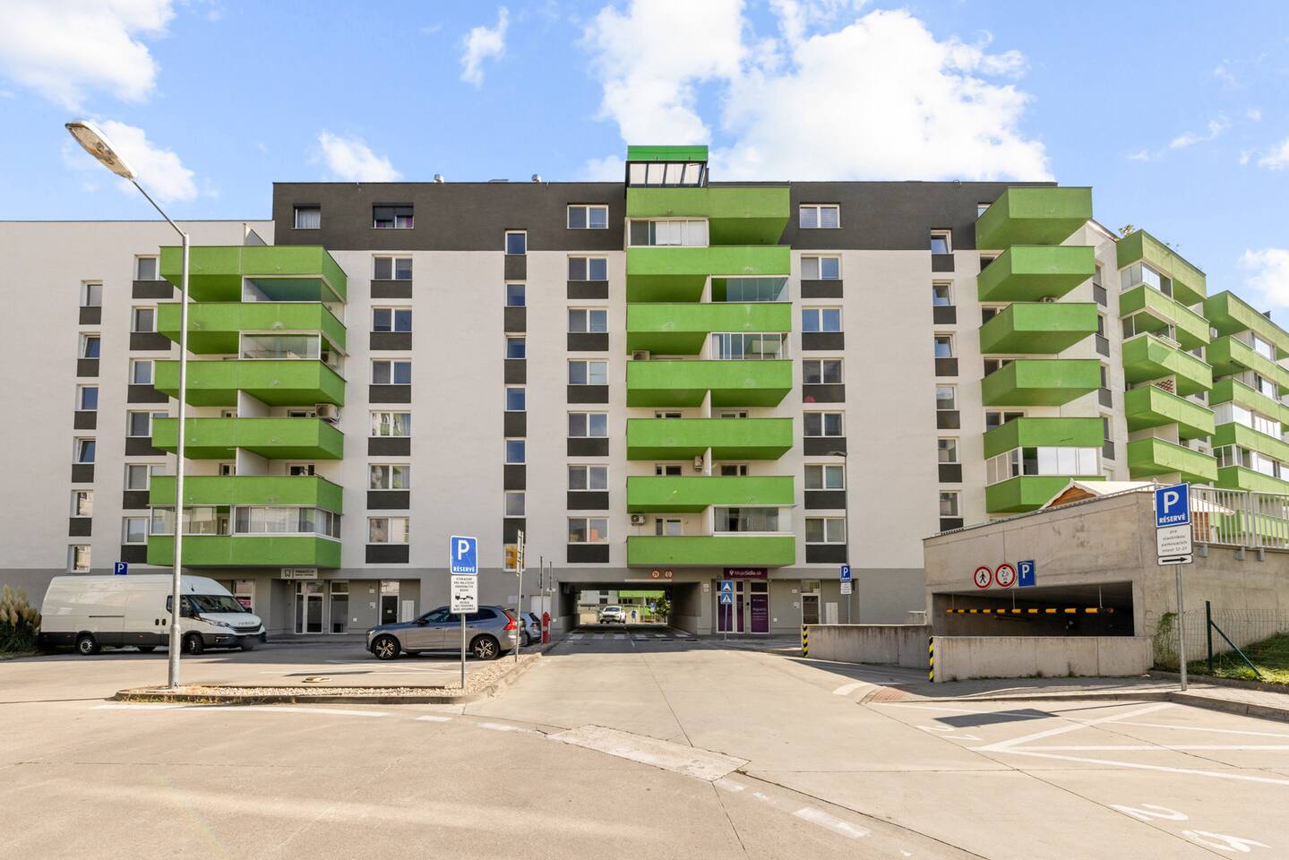 AC 1 room apartment with balcony, Rustaveliho Rača