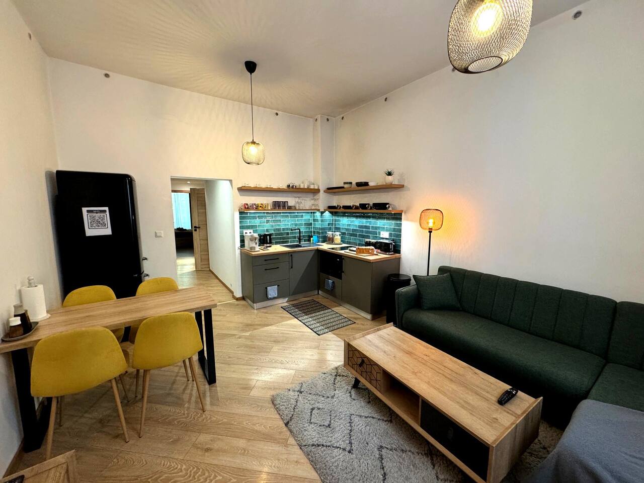 Modern 2BR Vršovice | Calm • Netflix