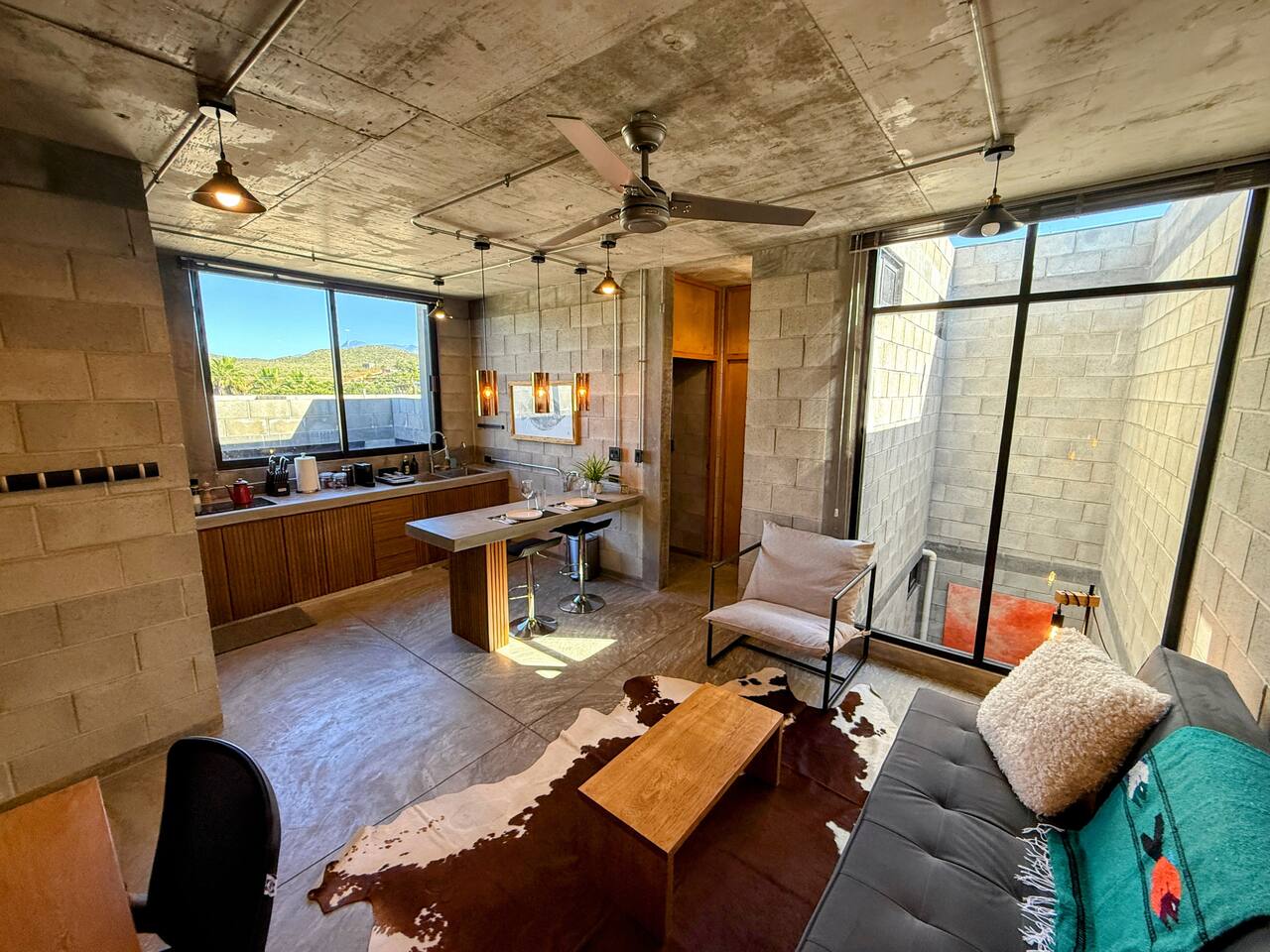 Diego Suite B203 (Premiere Unit)