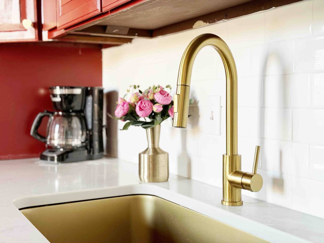 Valentine Suite | 1BD/1BA Apt in The Rose Inn