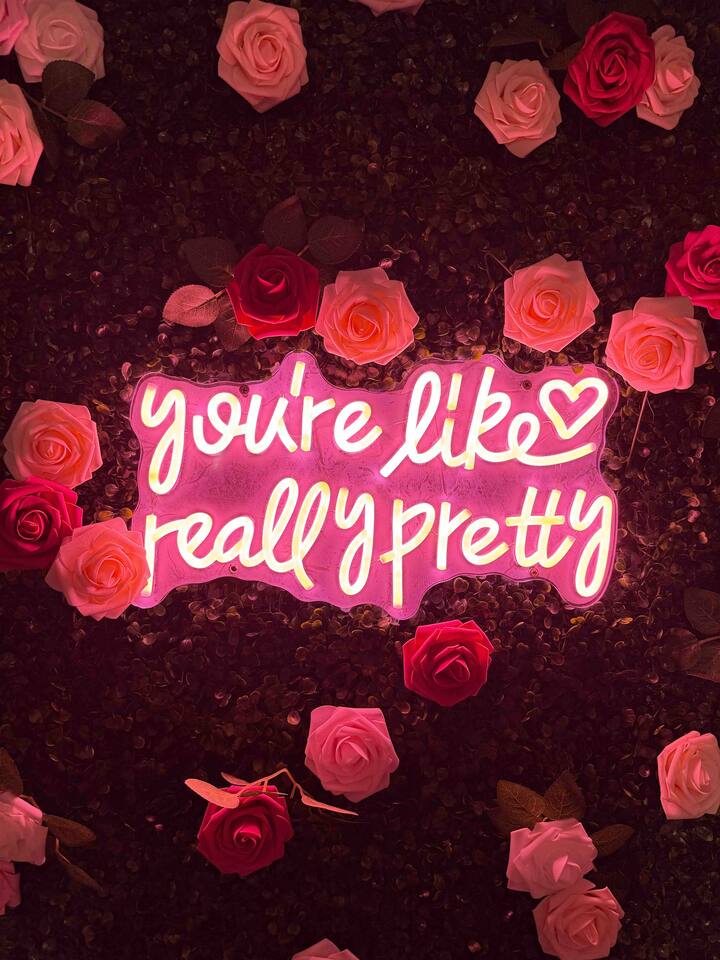 Valentine Suite | 1BD/1BA Apt in The Rose Inn photo 5