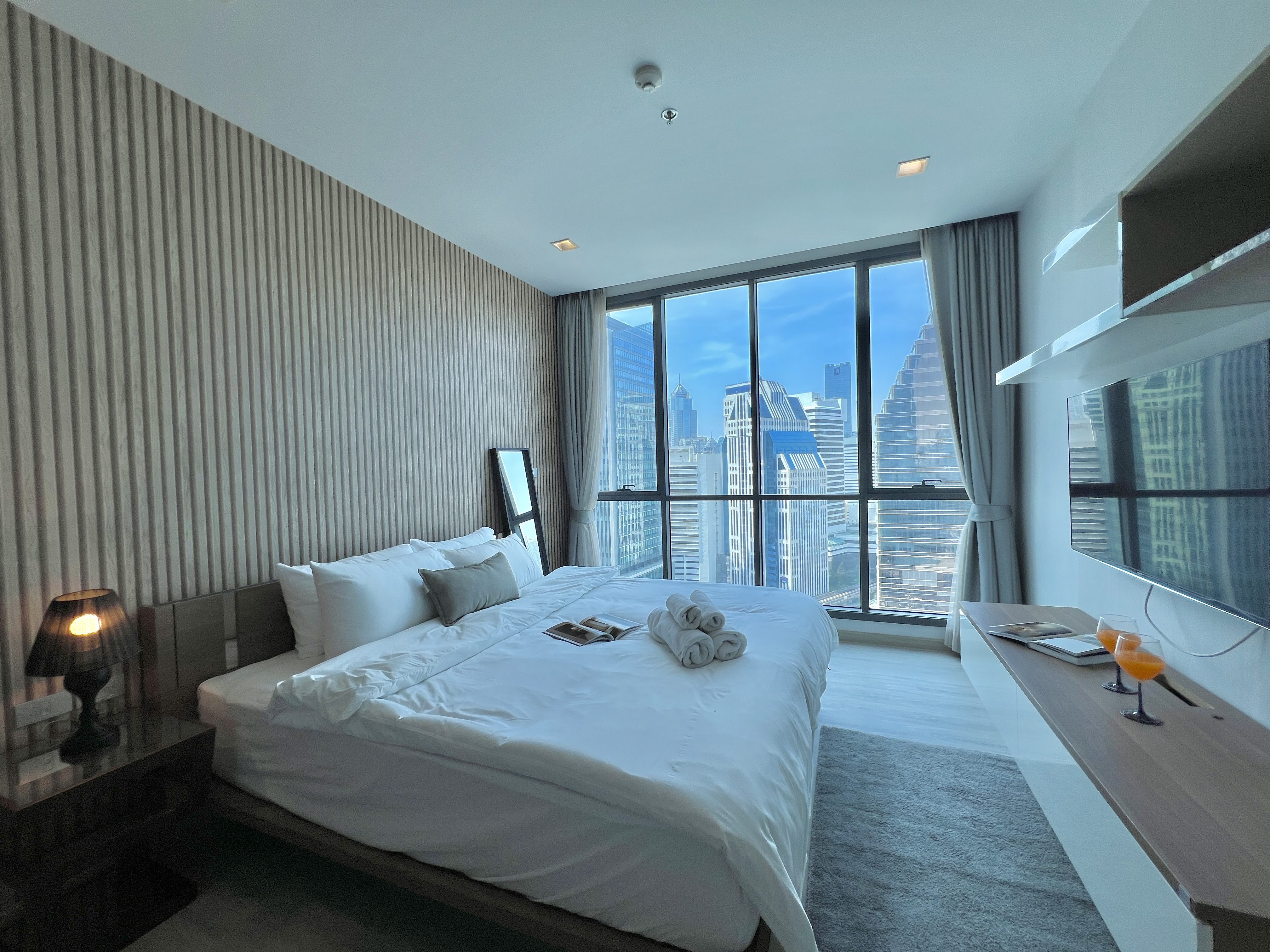5minBTSNana/Terminal21/SkyViewPool/Cook&Wash/WiFi