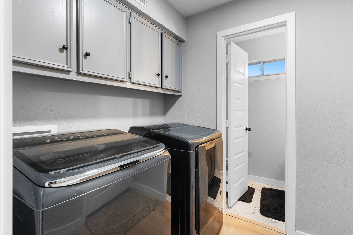 Clean & Comfy Retreat Fast WIFI Near Plano&Dallas