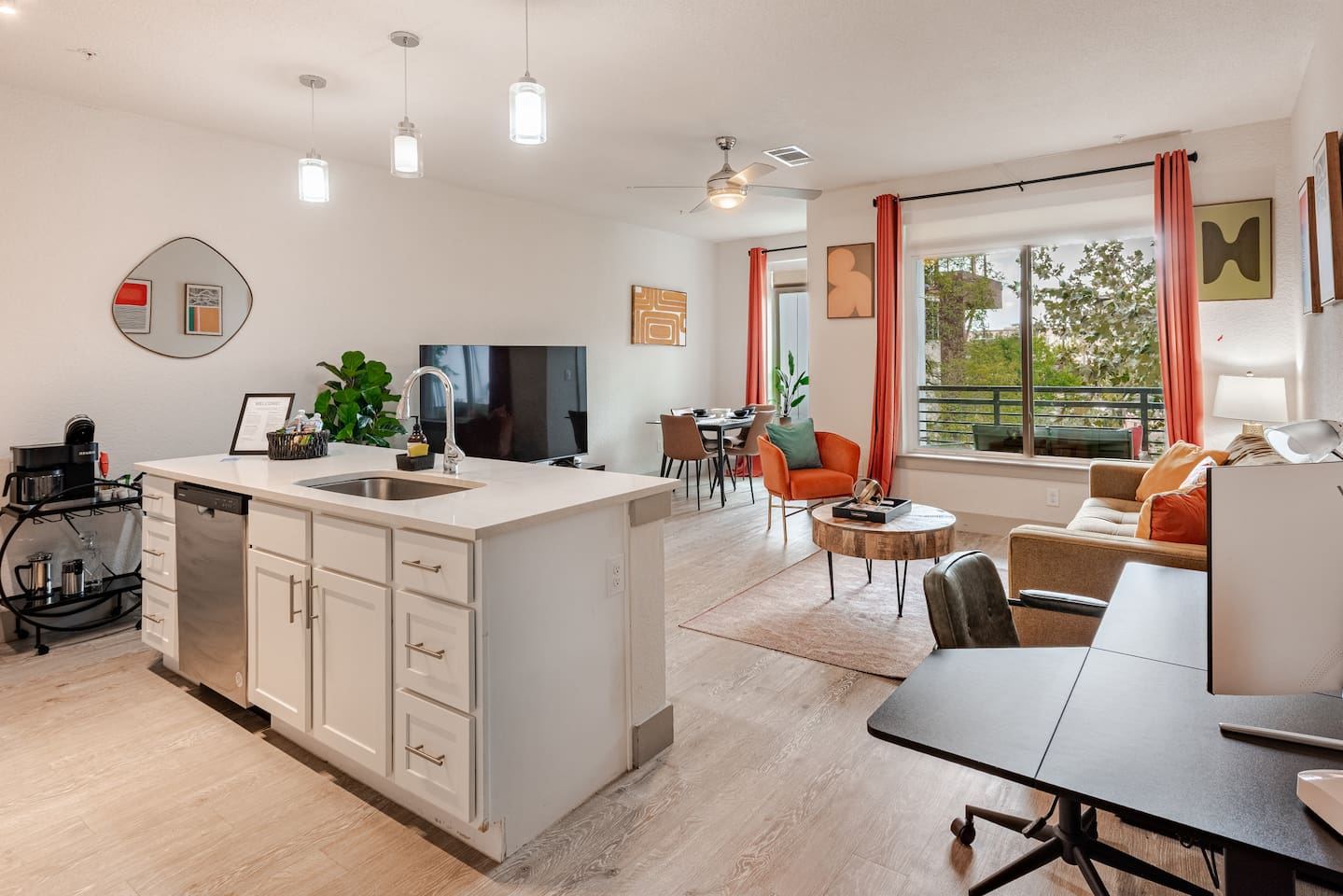 Riverwalk Retreat 1BR