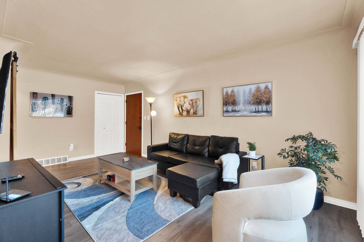 Cozy Shelby 1BR | Walk to Parks & Restaurants