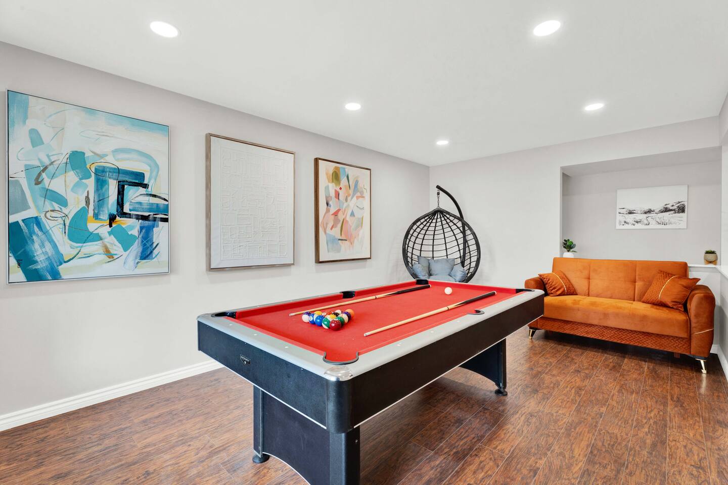 Cozy Escape • Game Room + Sleeps 10 Near Troy