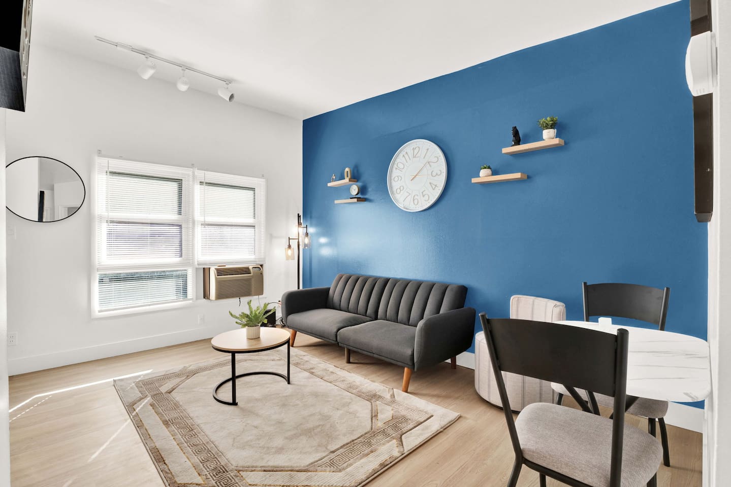The Urban Nest | Walk to Corewell + Private Entry