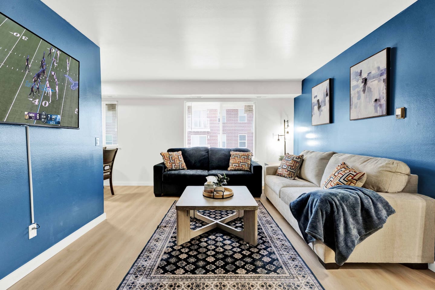 The Stylish Farmington Nest | Modern Vibes