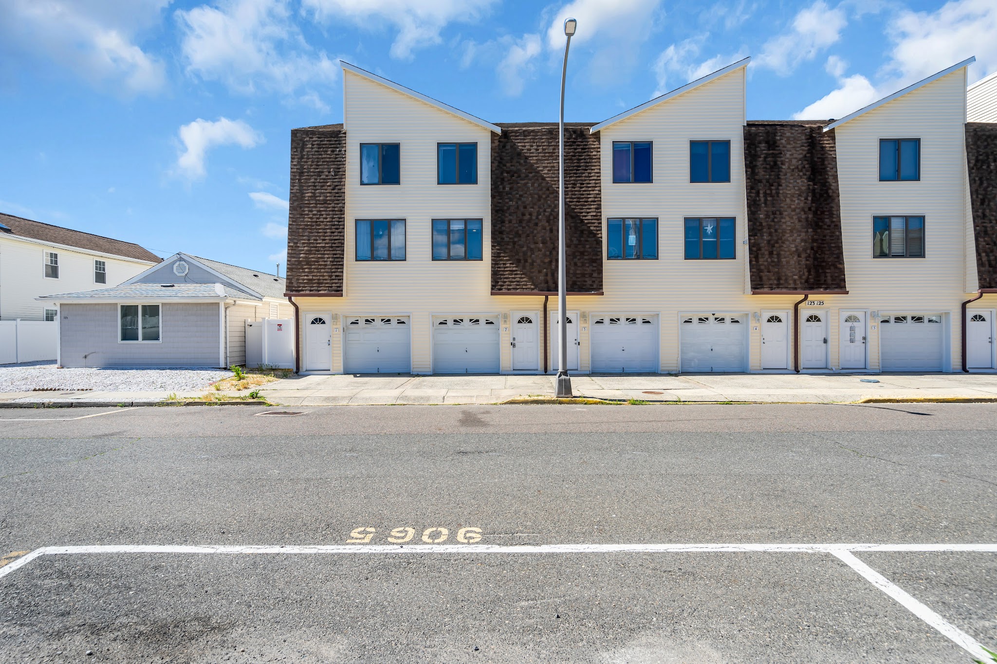 125 Kearney Ave Unit 2