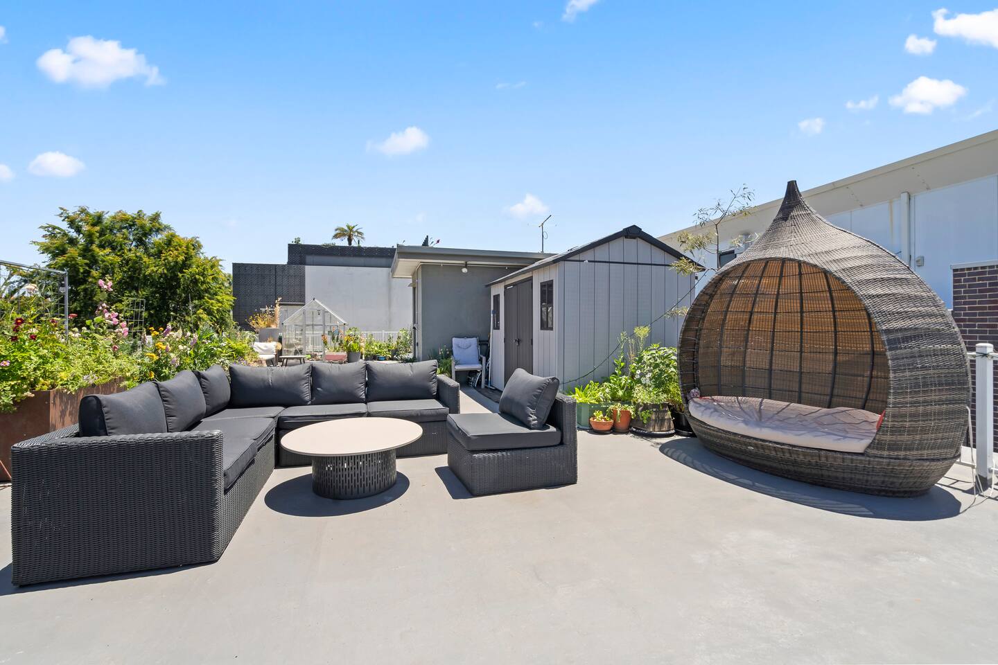 Luxe St Kilda Retreat by Ready Set Stay