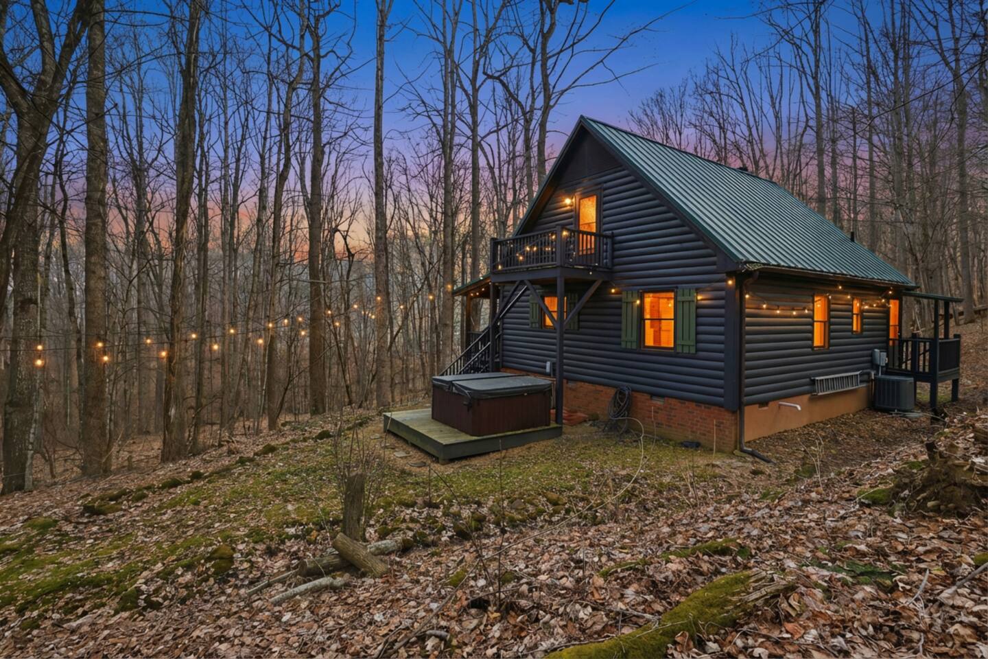 Hidden Creek Cabin - Cabin Rental in Zionville, NC