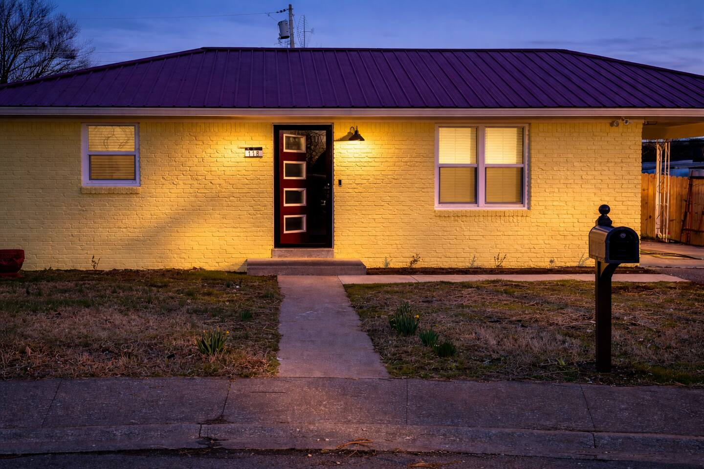 Comfortable 2BR Work-Ready + Great Location