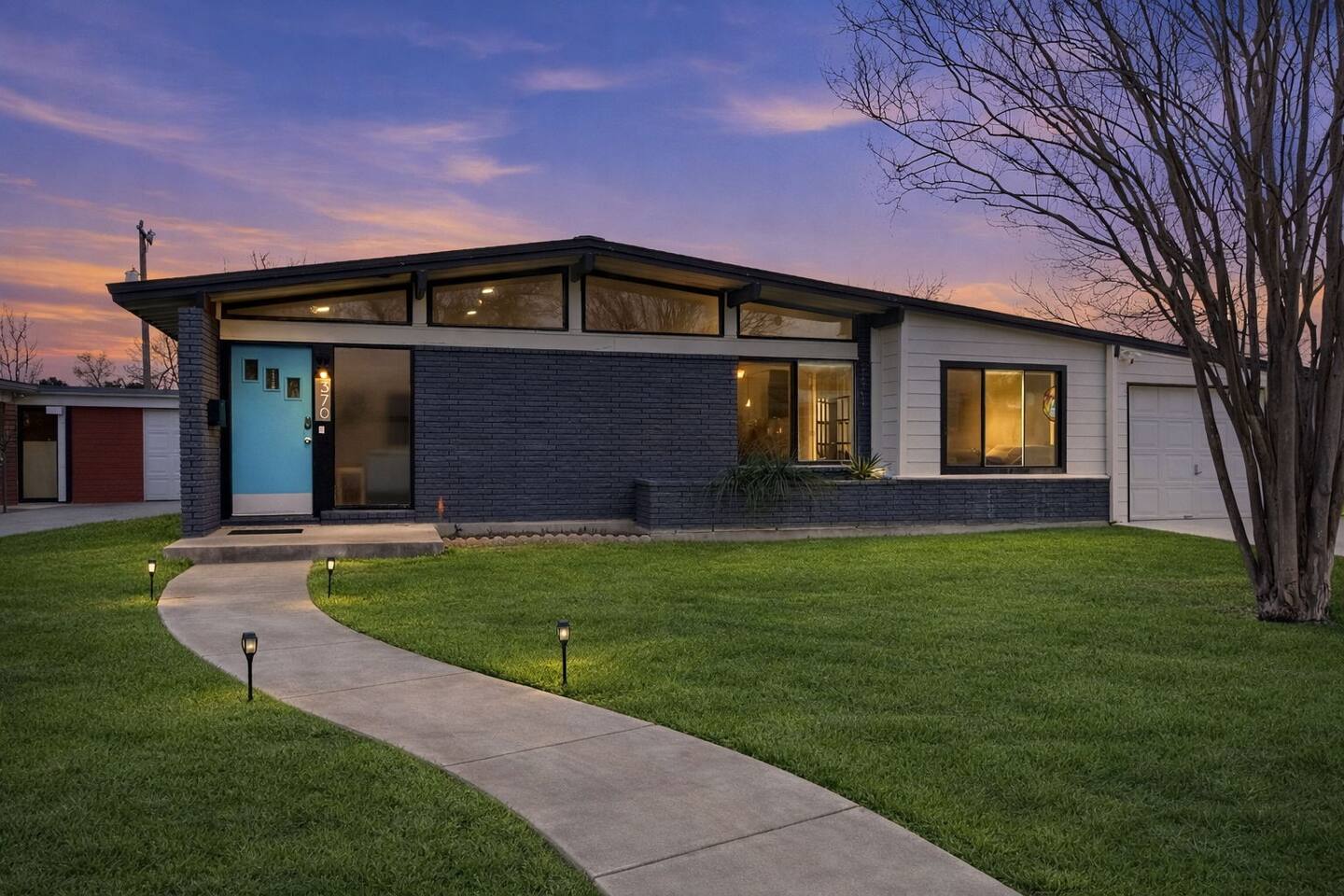Cozy 3BR Near Airport & Pearl w/ Private Yard