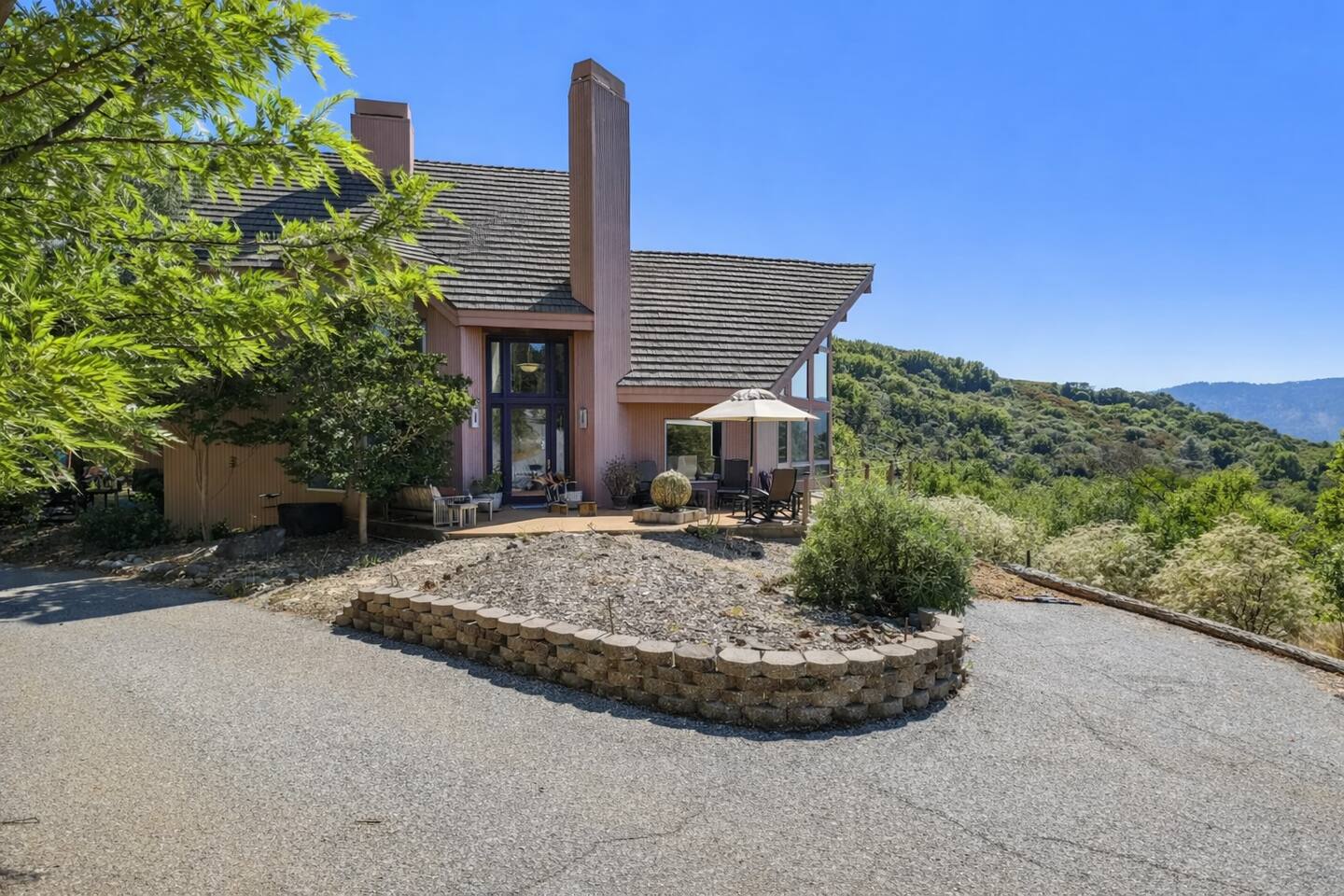 Los Gatos Mountain Retreat | Heated Pool & BBQ