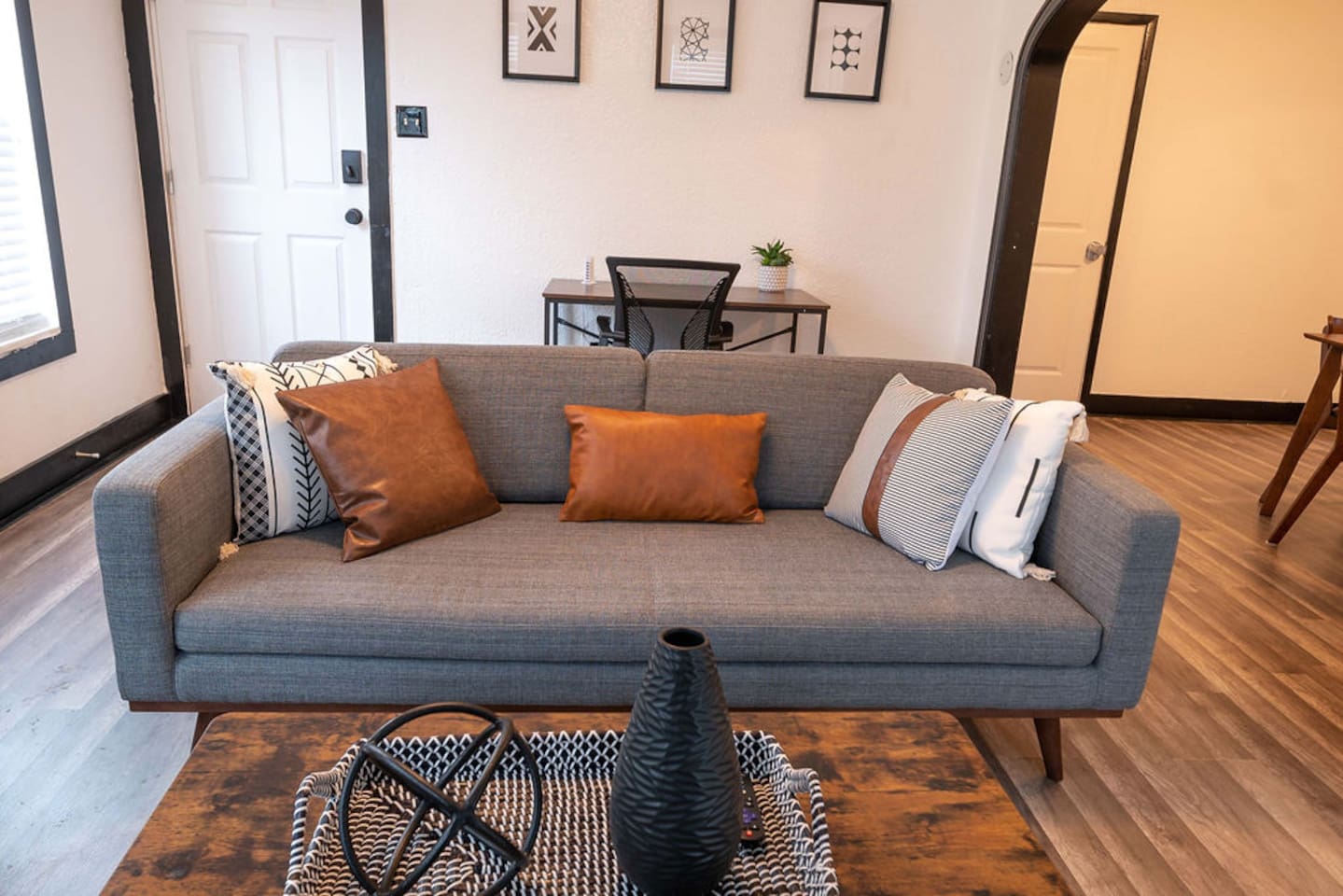 Midtown|King Bed|Mins to Downtown & Med Ctr